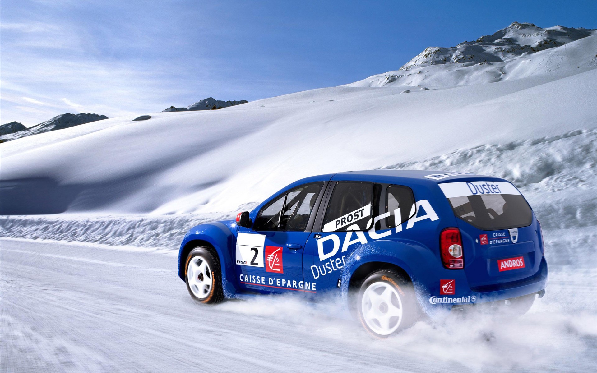 Dacia Duster棩 Competition ֽ(ֽ3)