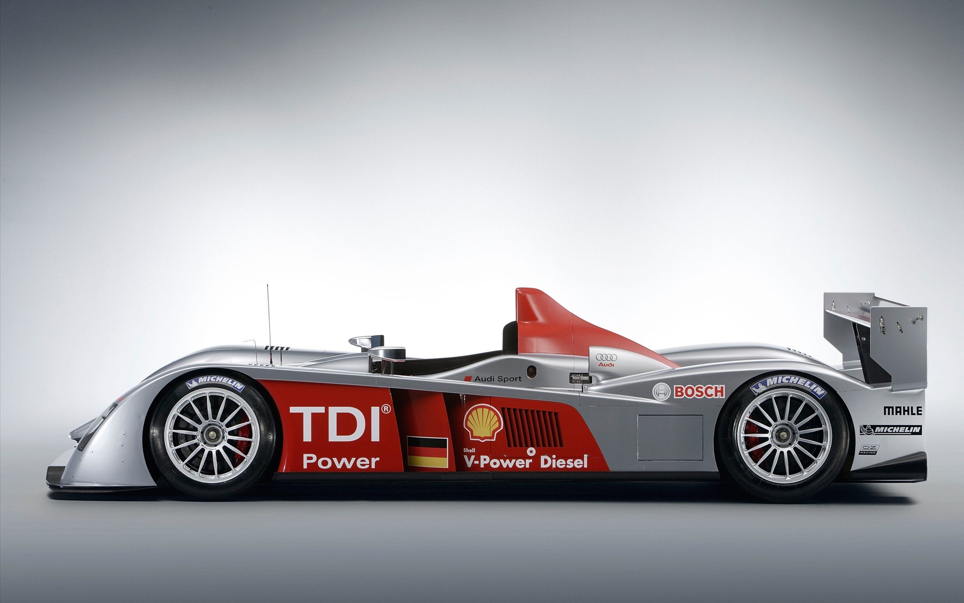 Audi(µ) R10 Le Mans race car(ֽ5)
