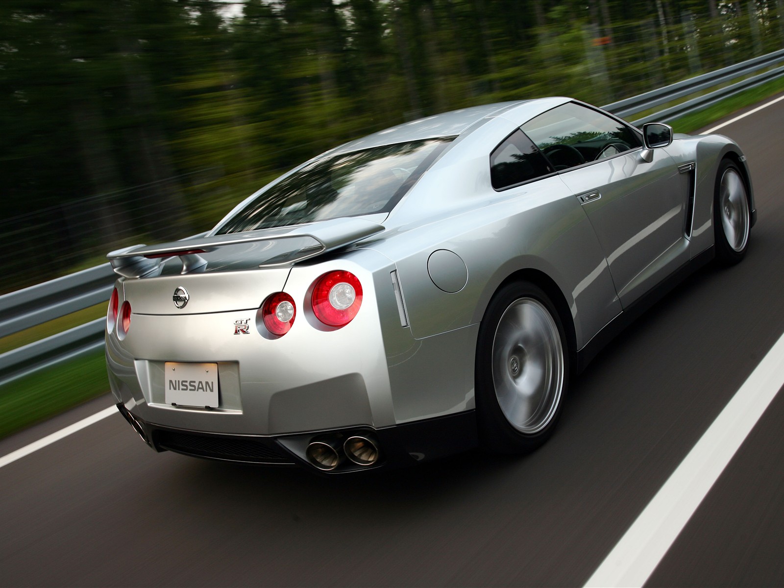 Nissanղ GT-R 2010(ֽ2)