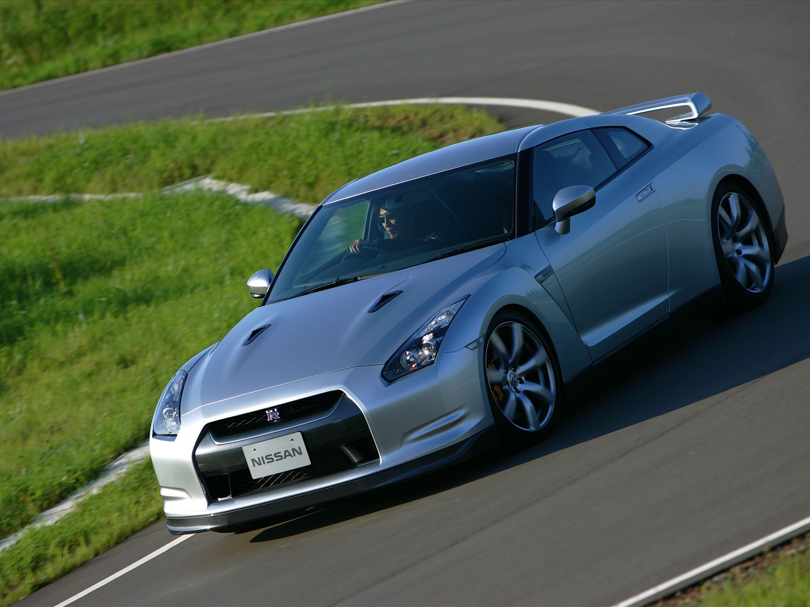 Nissanղ GT-R 2010(ֽ7)