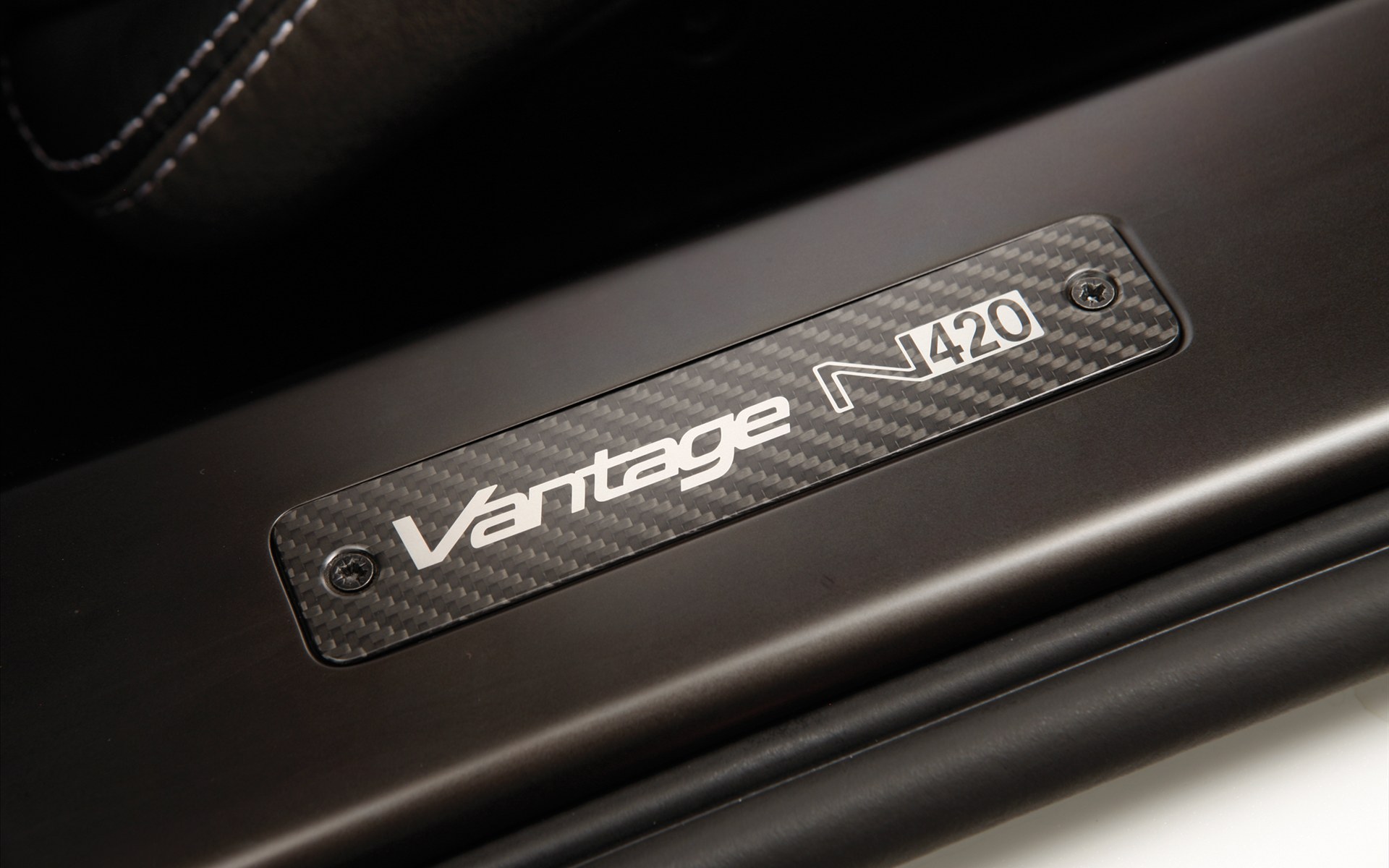 Aston Martin(˹) V8 Vantage N420 2011(ֽ8)