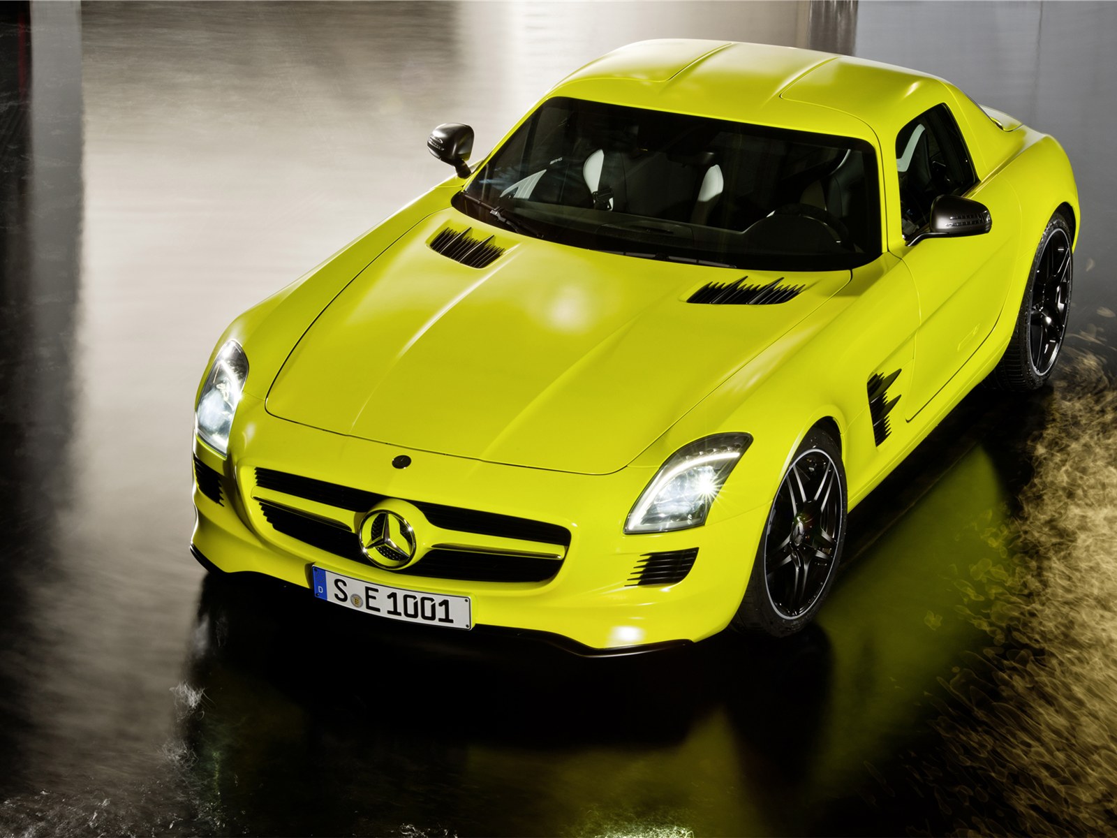 Mercedes Benz۴ܣ SLS AMG E-CELL 2011(ֽ1)