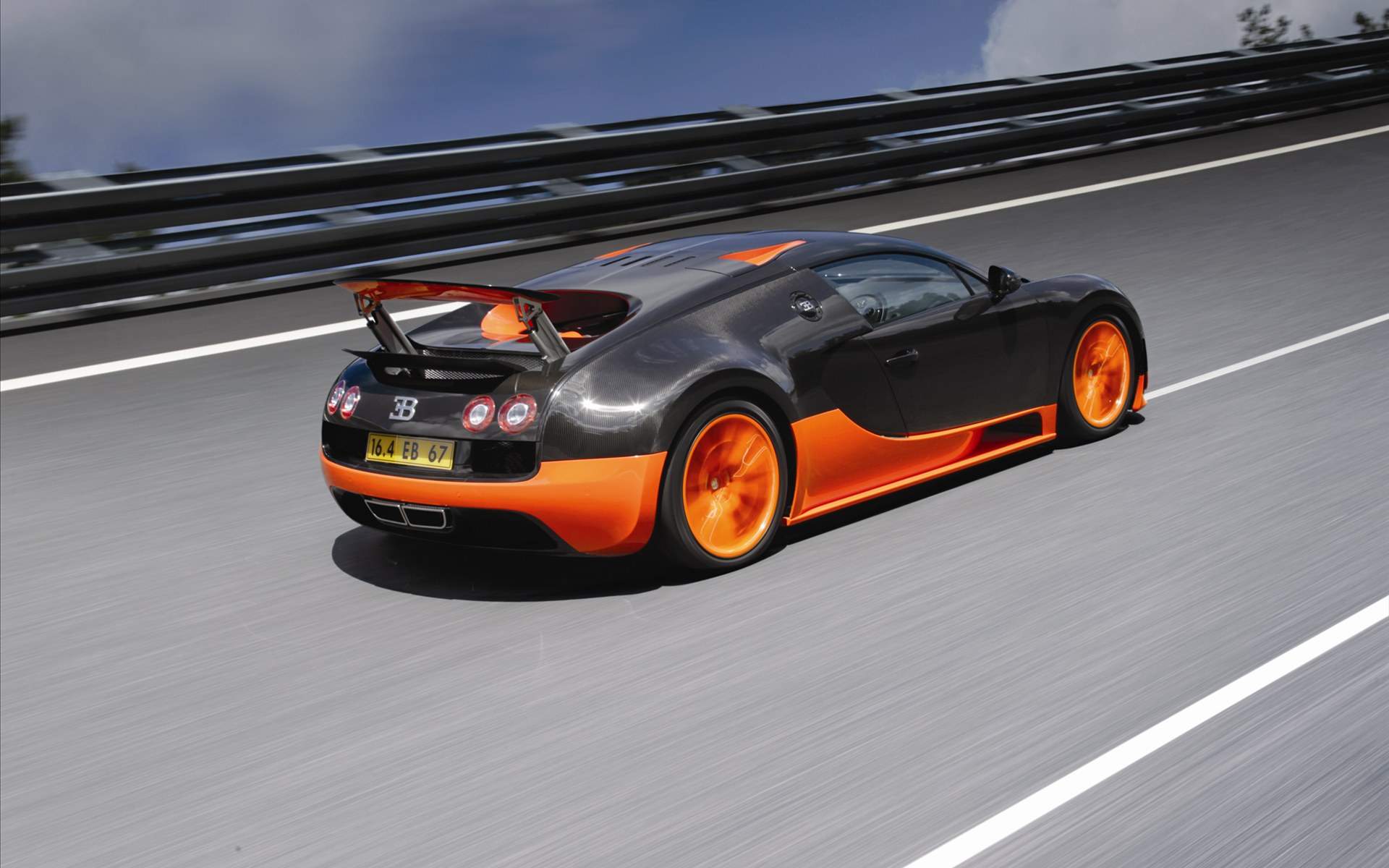 Bugatti Veyron(ӵ) 16.4 Super Sports Car 2011(ֽ11)