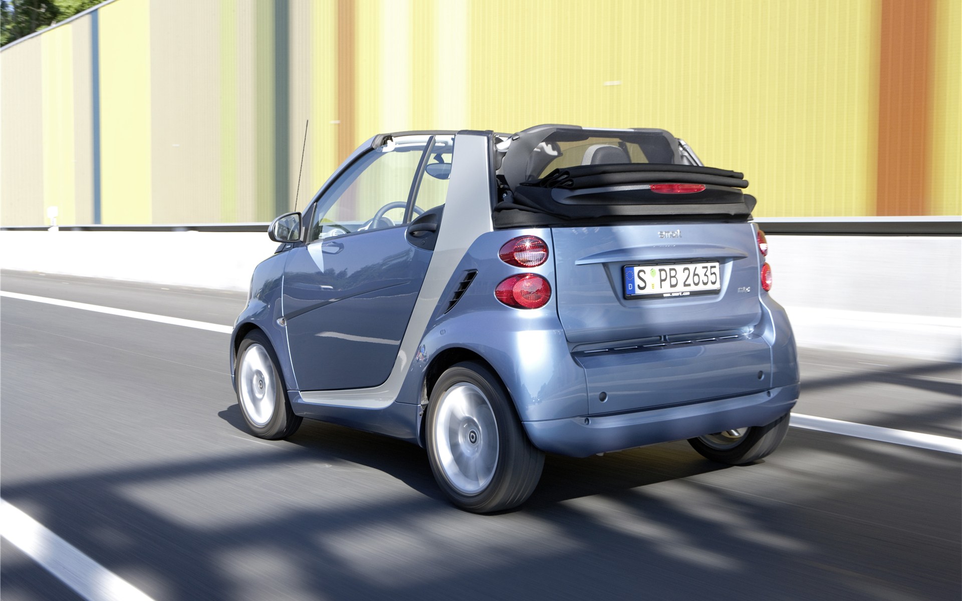  Smart Fortwo 2011(ֽ15)
