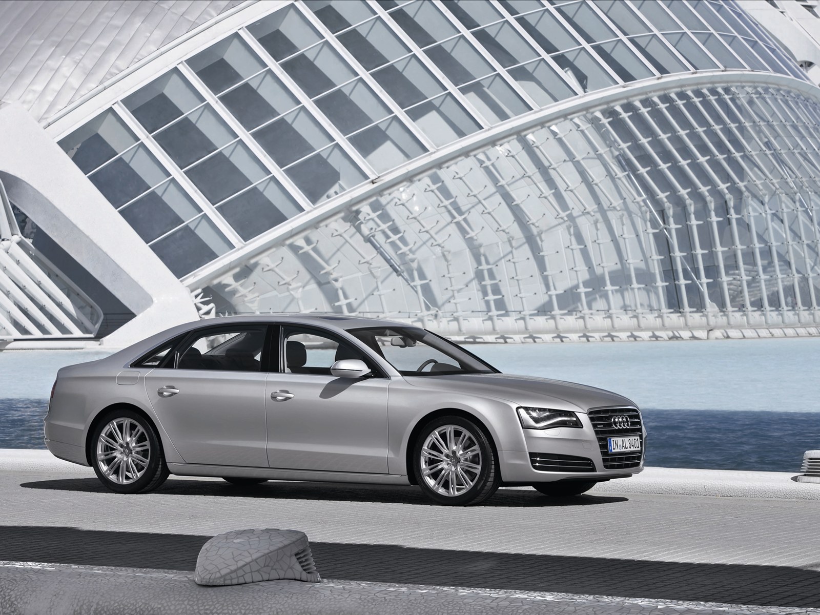 Audi(µ) A8 L 2011(ֽ6)