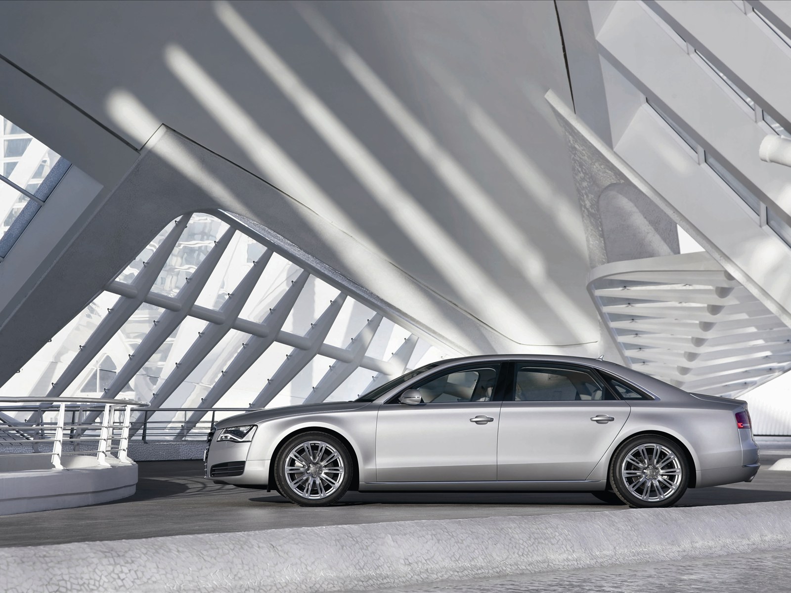 Audi(µ) A8 L 2011(ֽ10)