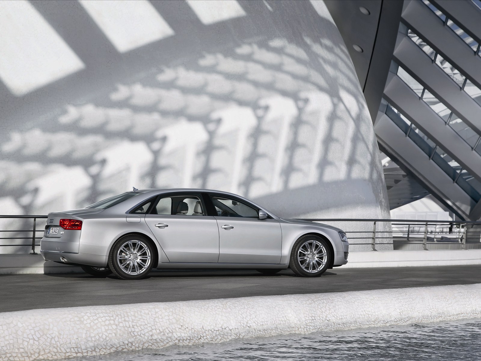 Audi(µ) A8 L 2011(ֽ11)