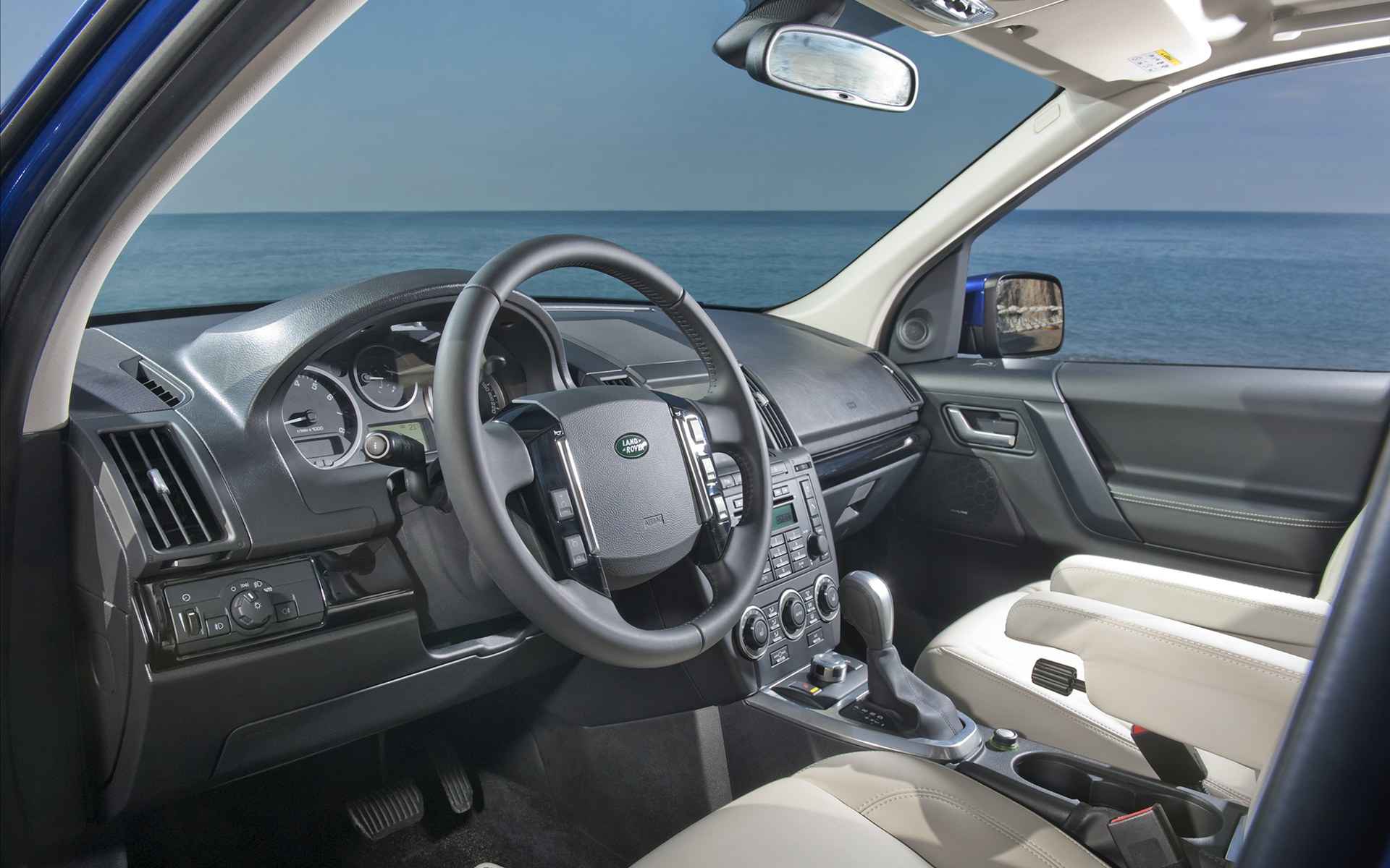 Land Rover Freelander2½ߣ 2011(ֽ20)