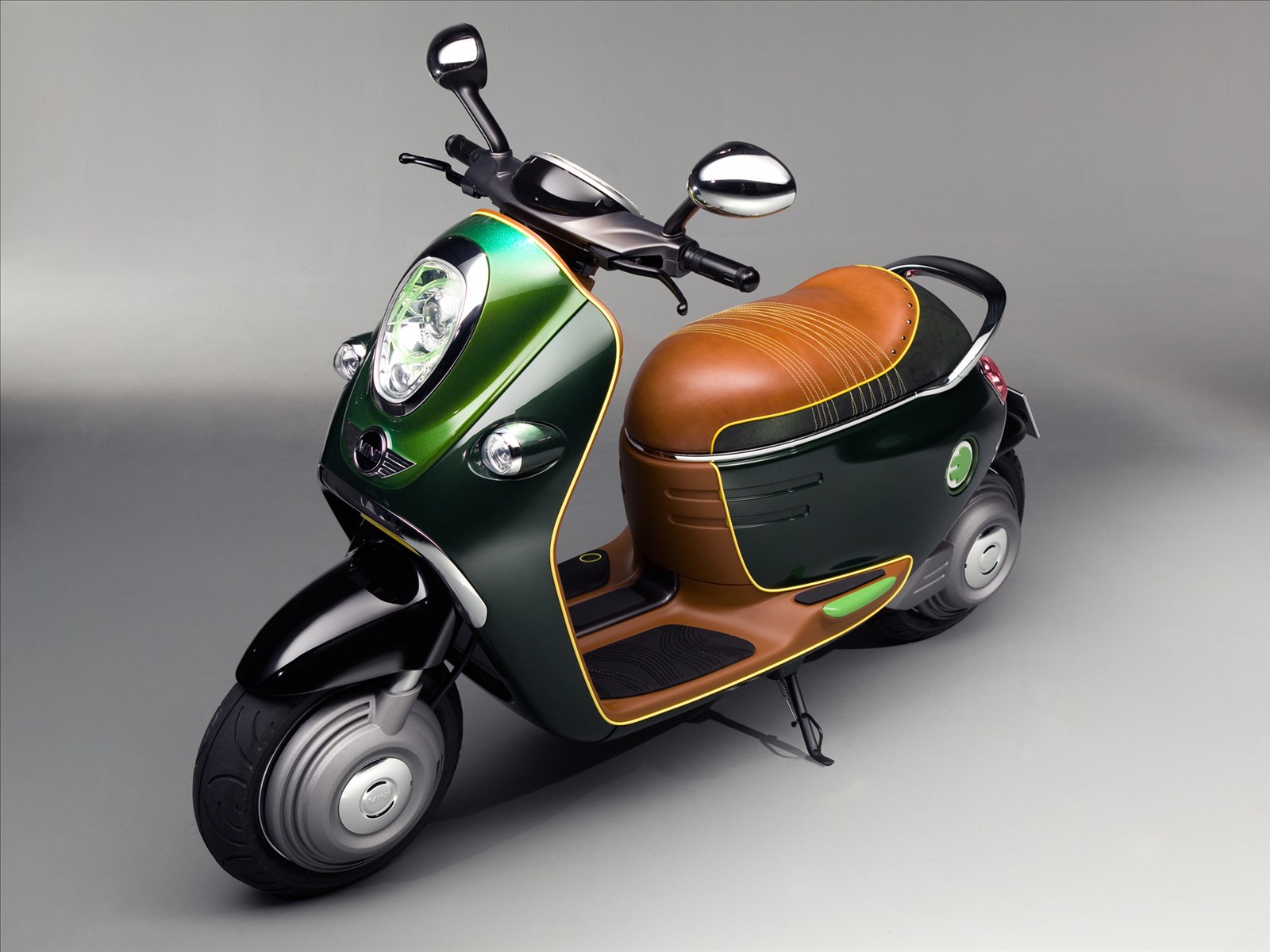 綯ĦгMini E Scooter Concept 2011(ֽ1)