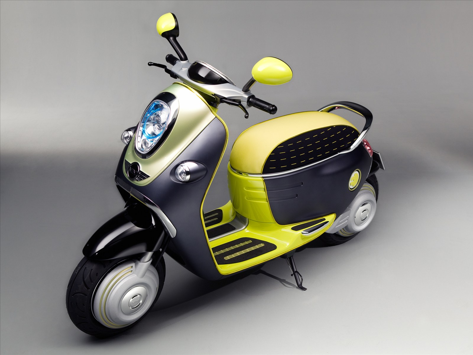 綯ĦгMini E Scooter Concept 2011(ֽ2)