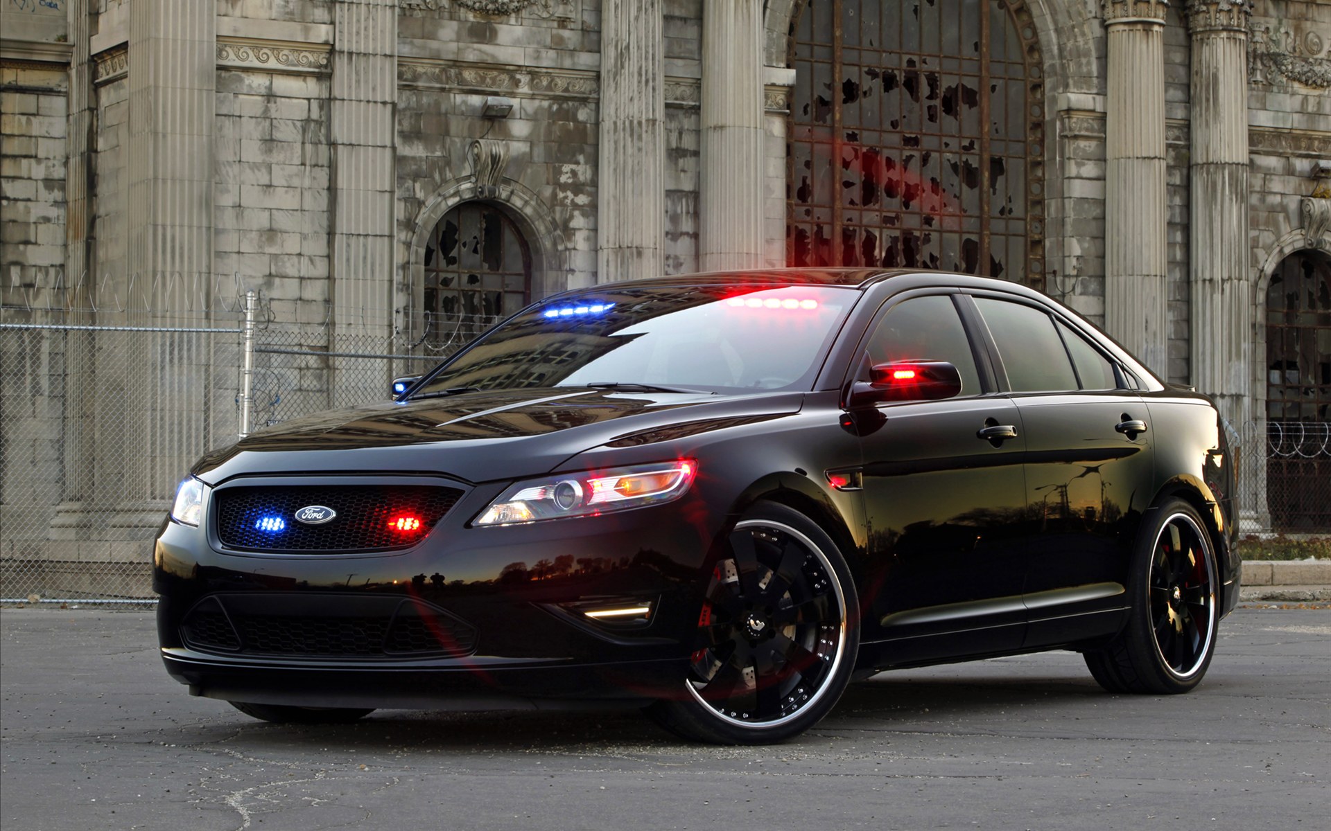 ظ(Ford Stealth Police Interceptor Concept 2010)(ֽ5)