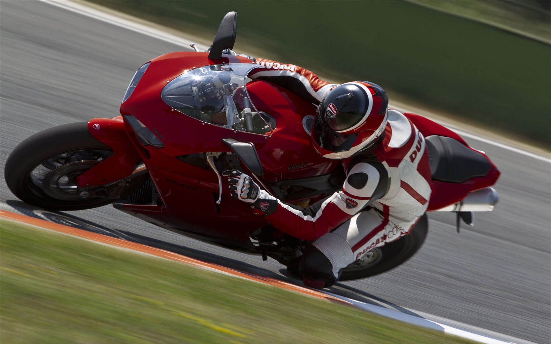 Ducati(杜卡迪超级摩托车) 848 EVO 2011(壁纸