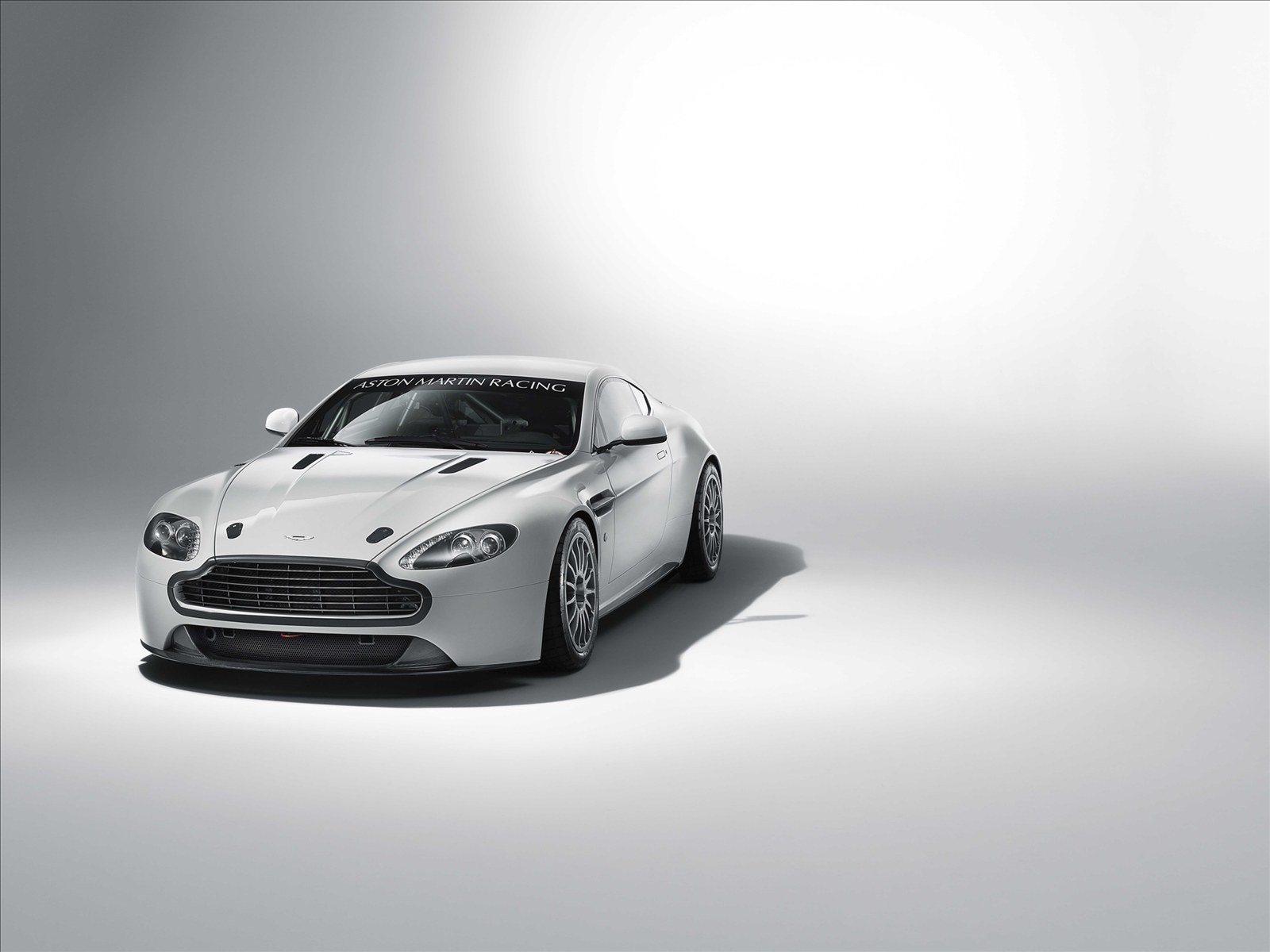 Aston Martin(˹ܳ) Vantage GT4 2011(ֽ1)