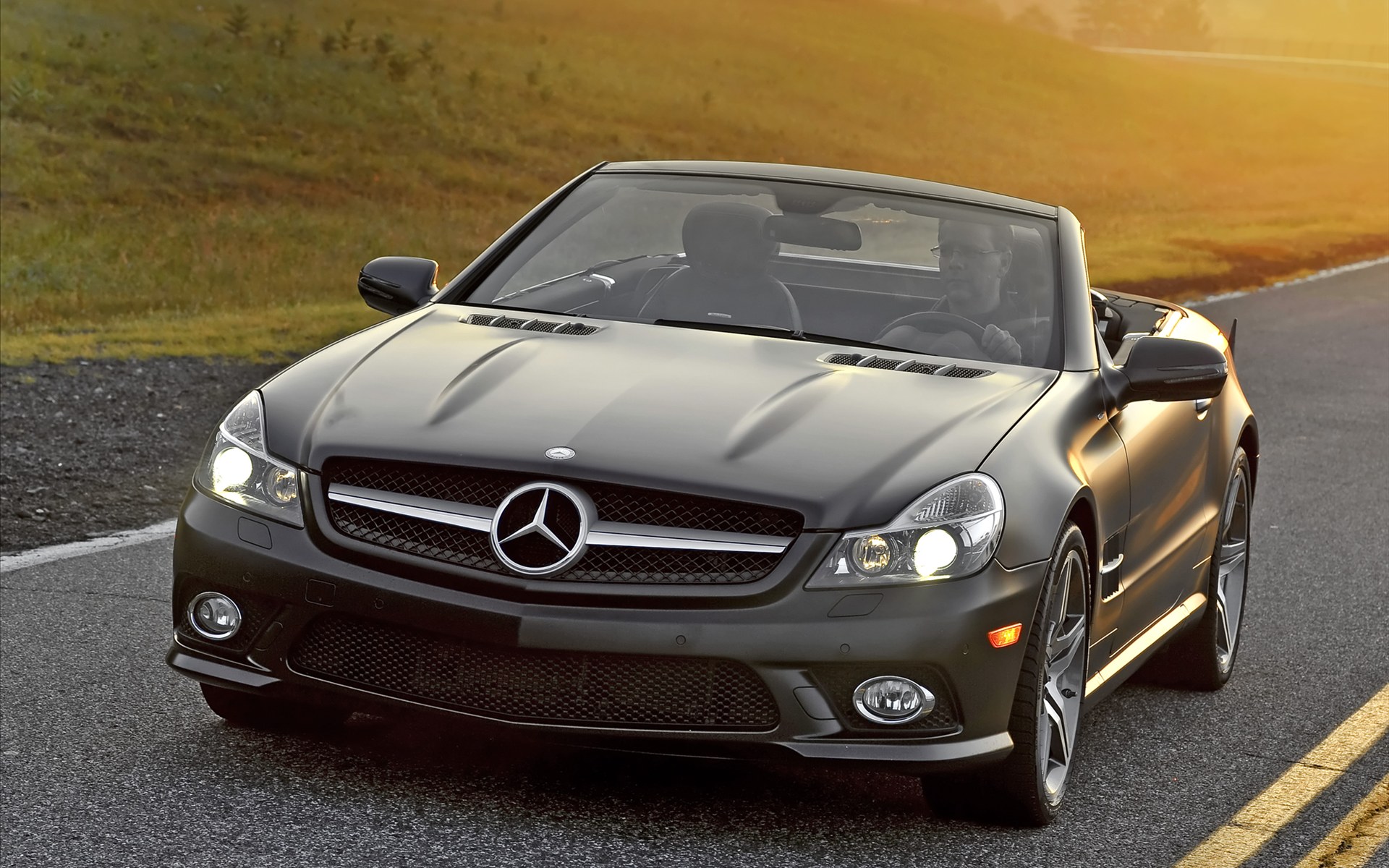 Mercedes Benz(÷˹) SL550 Night Edition 2011(ֽ4)