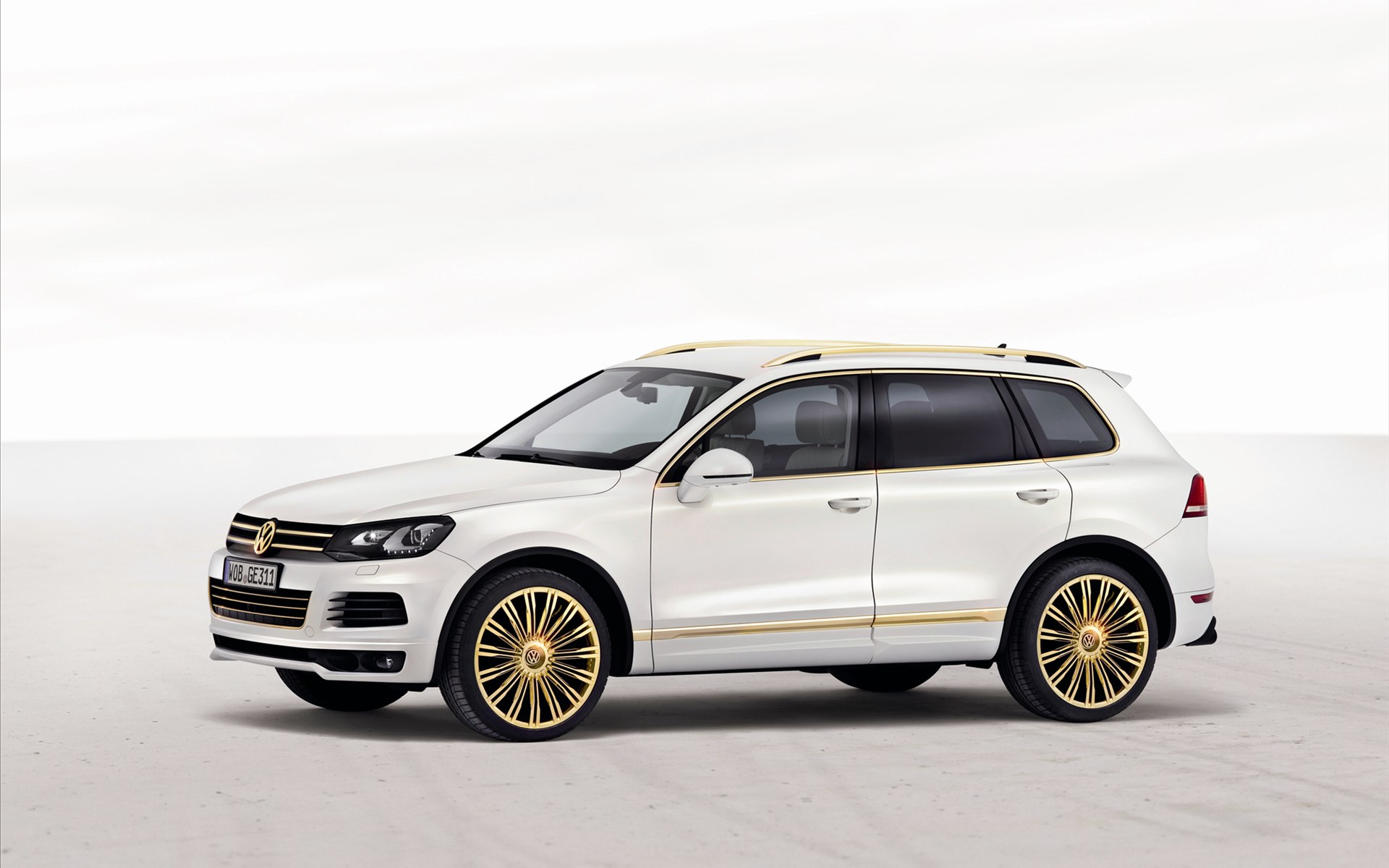Volkswagen Touareg(;ƽ) Gold Edition 2011(ֽ4)