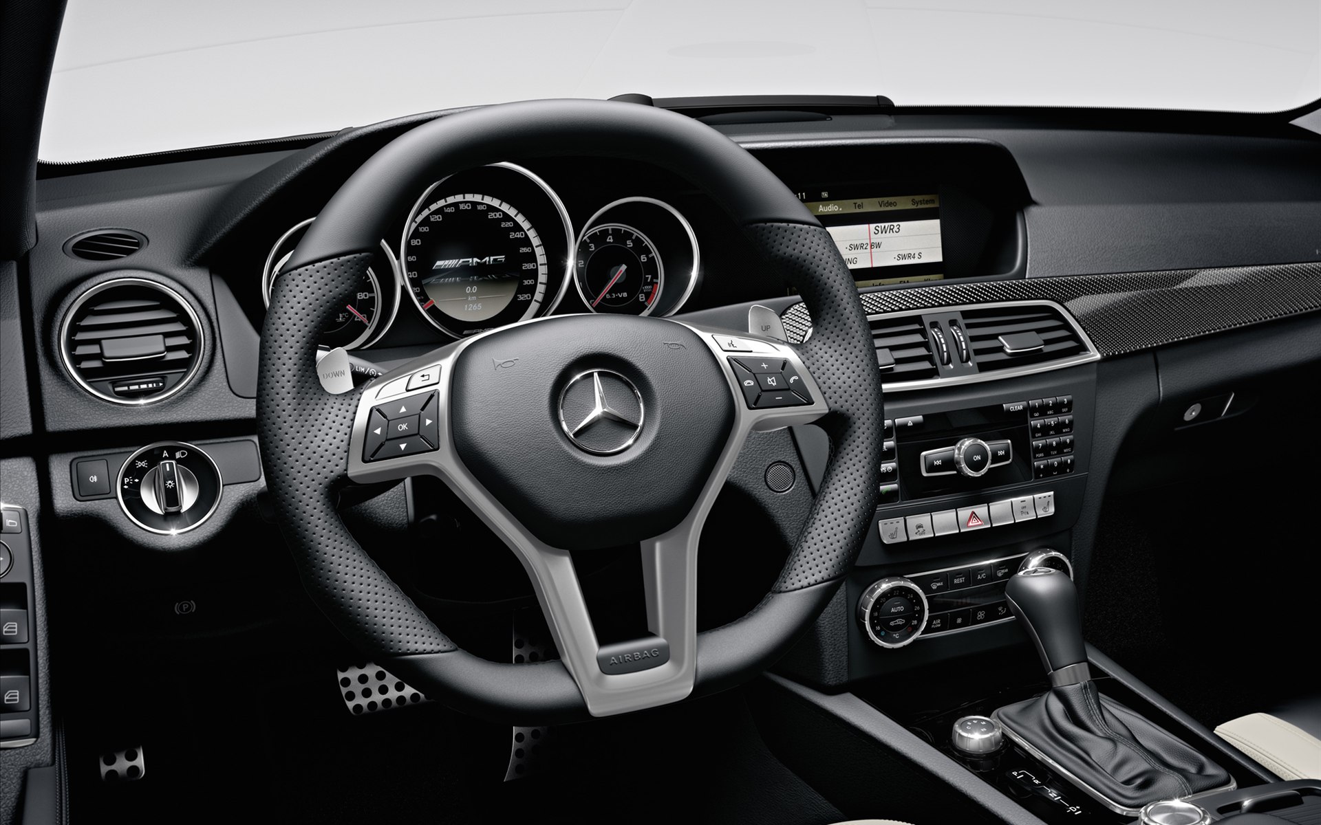 Mercedes Benz (÷˹) C 63 AMG 2012(ֽ5)