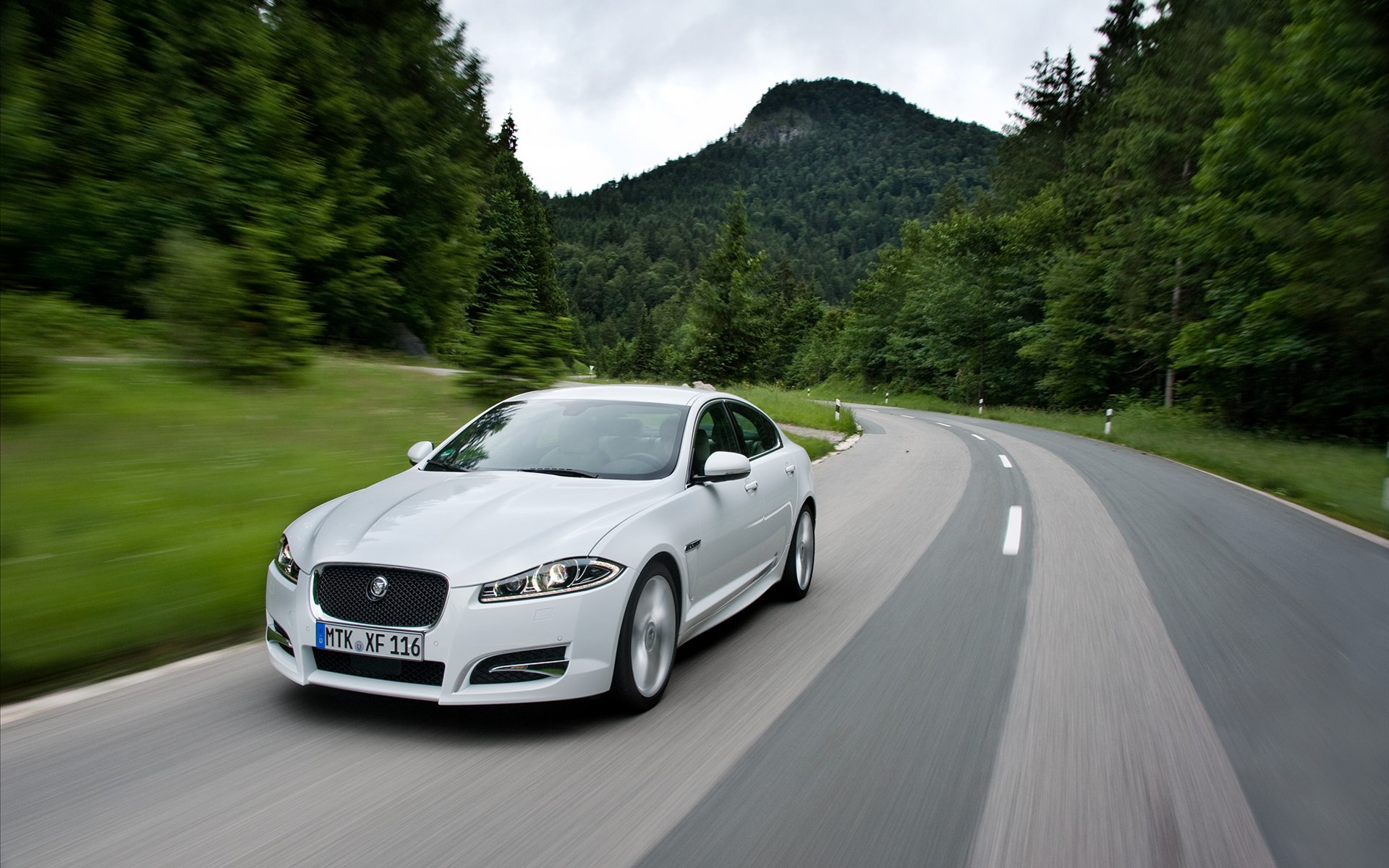 Jaguar ݱ XF 2 2 Diesel 2012(ֽ12)