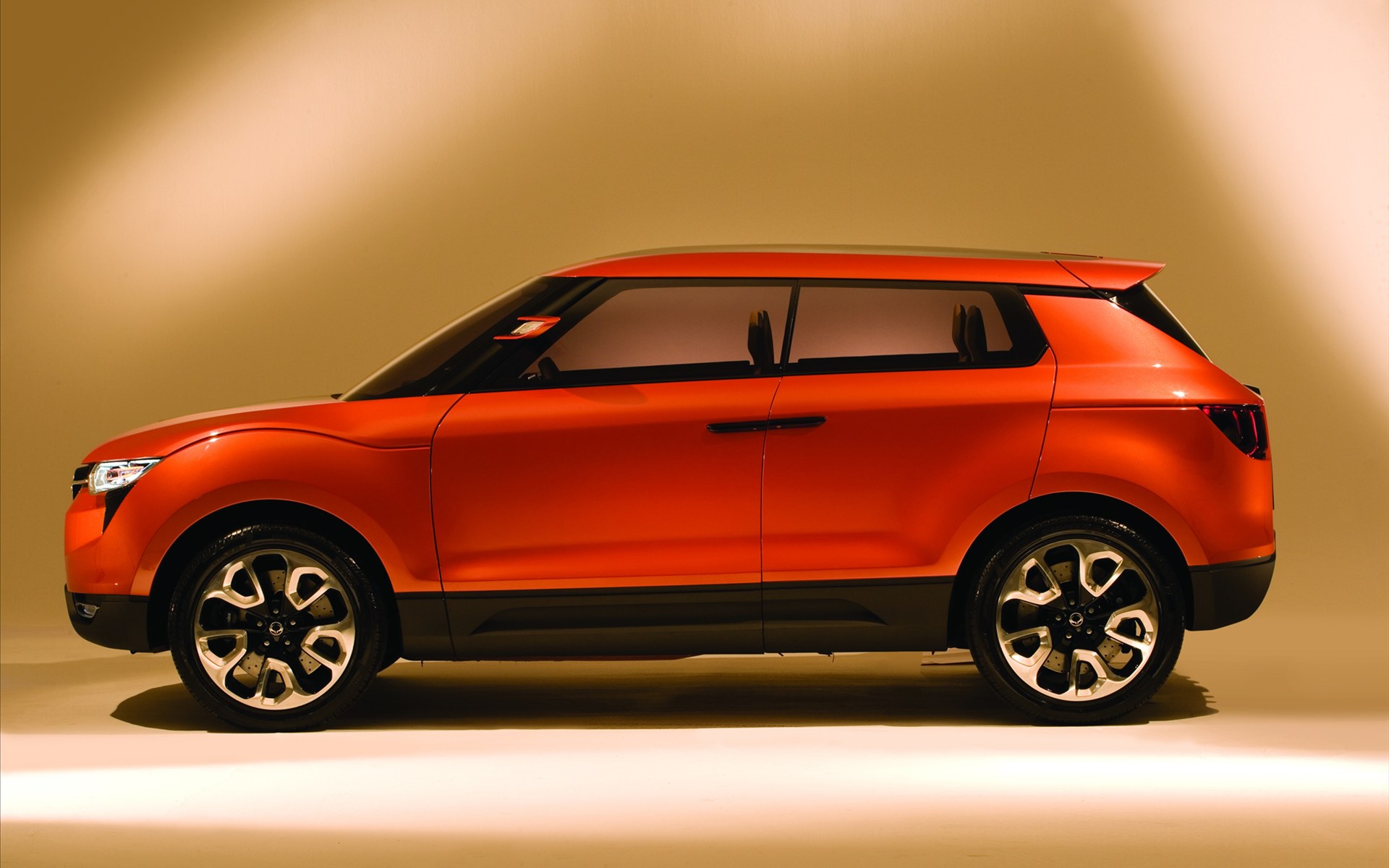 Ssangyong XIV 1 ˫SUVConcept 2011(ֽ1)