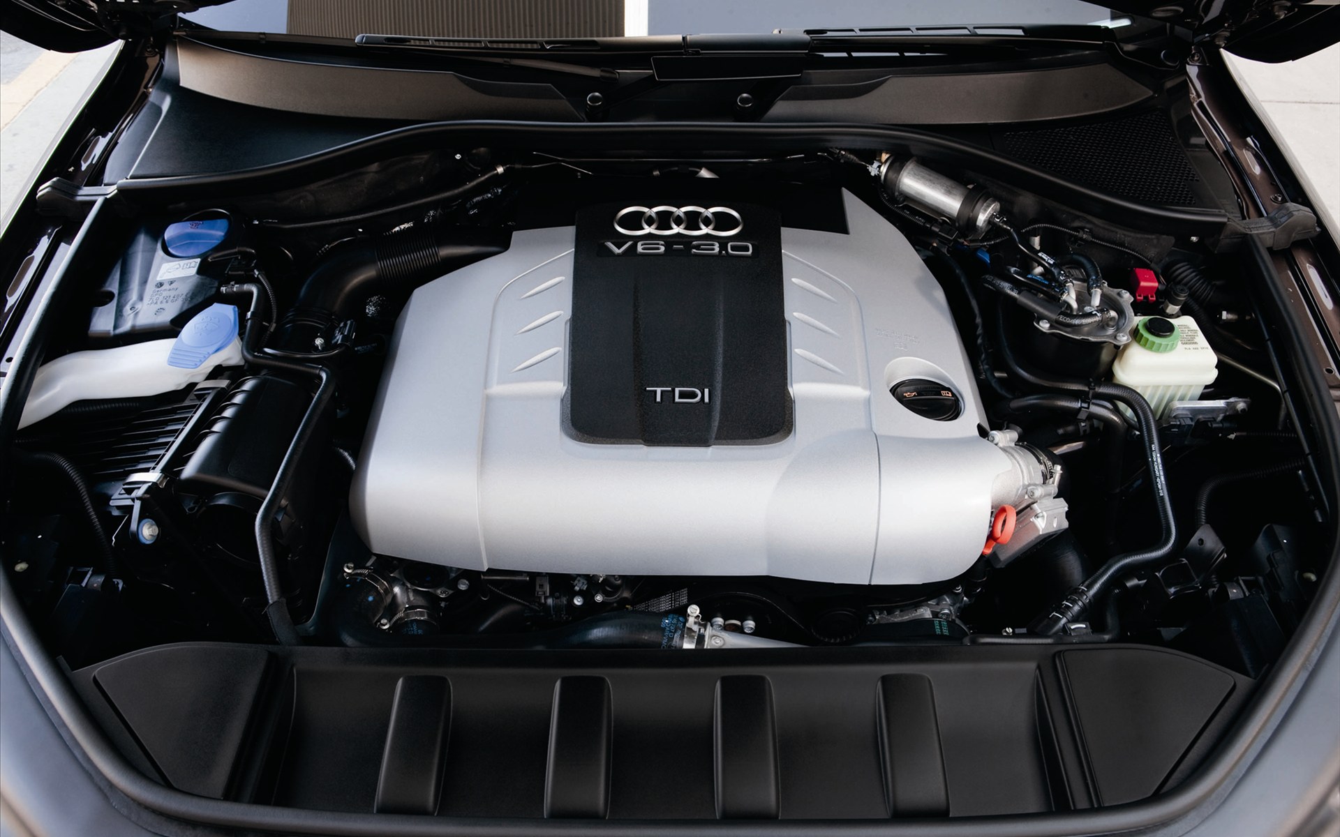 Audi Q7 µQ7TDI 2012(ֽ11)