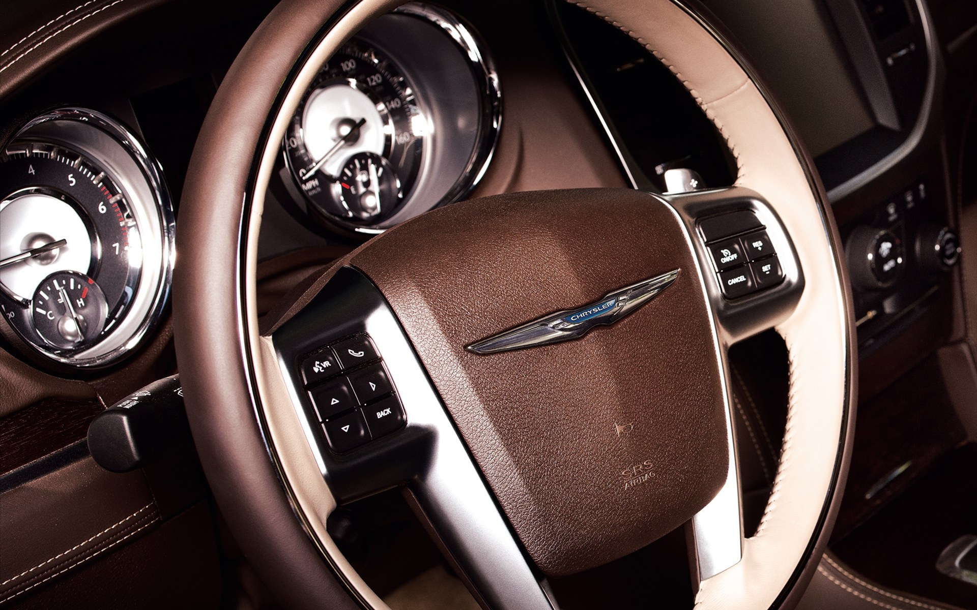 Chrysler ˹ 300 Luxury Series Sedan 2012(ֽ10)