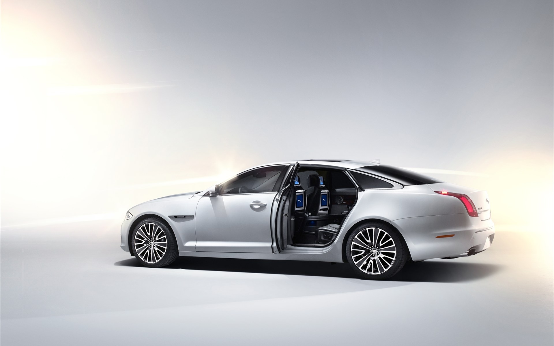 Jaguar ݱ XJ Ultimate 2013(ֽ5)
