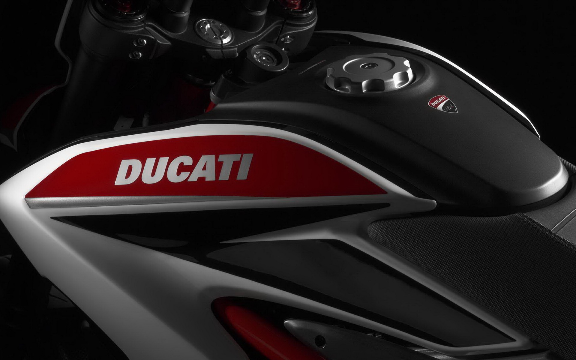 2013 Ducati Hypermotard ſĦг(ֽ1)