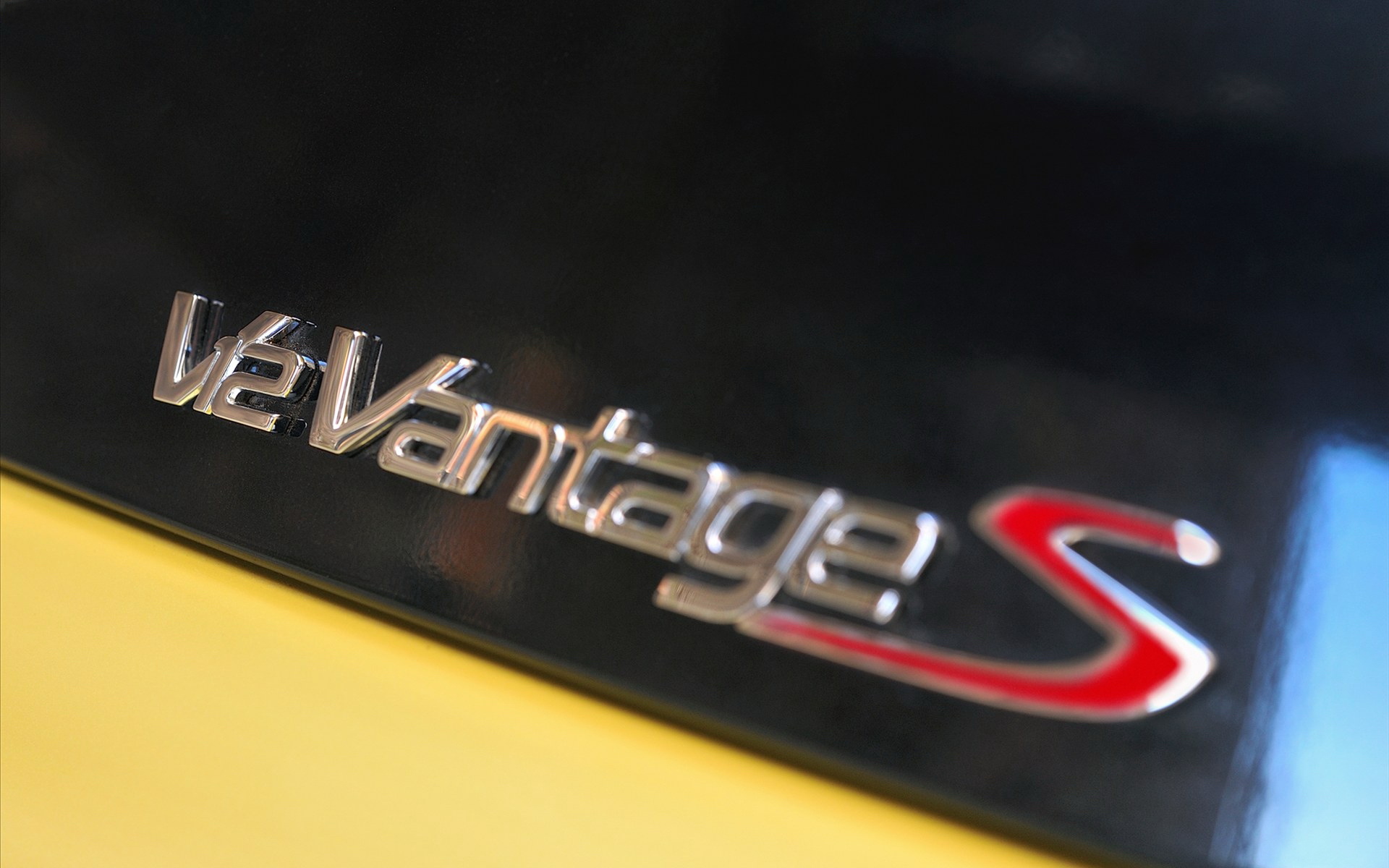 Aston Martin V12 Vantage S 2014 ˹١(ֽ15)