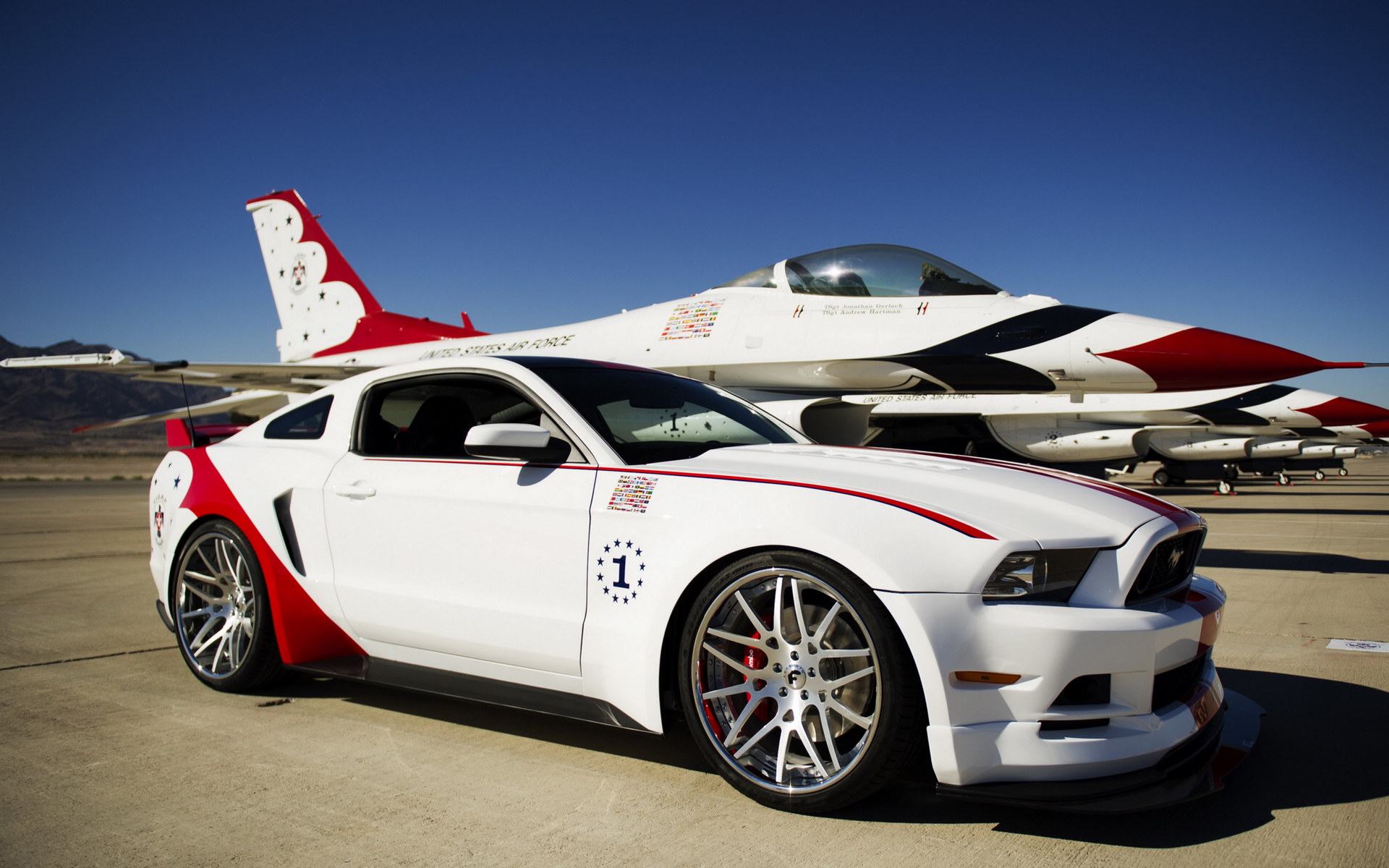2014 Ford Mustang GT USAF Thunderbirds Edition(ֽ4)