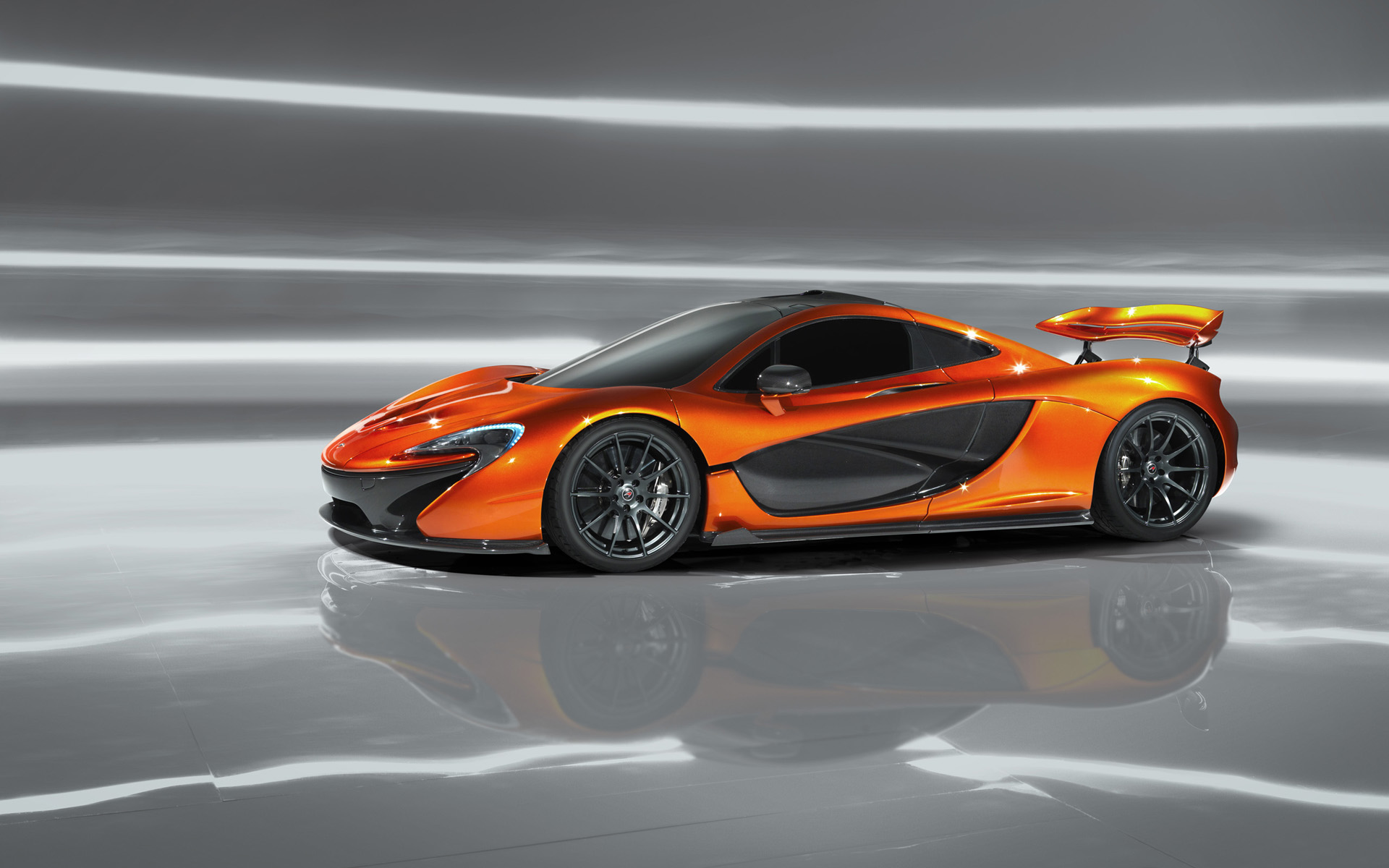 2013 McLaren  P1(ֽ35)