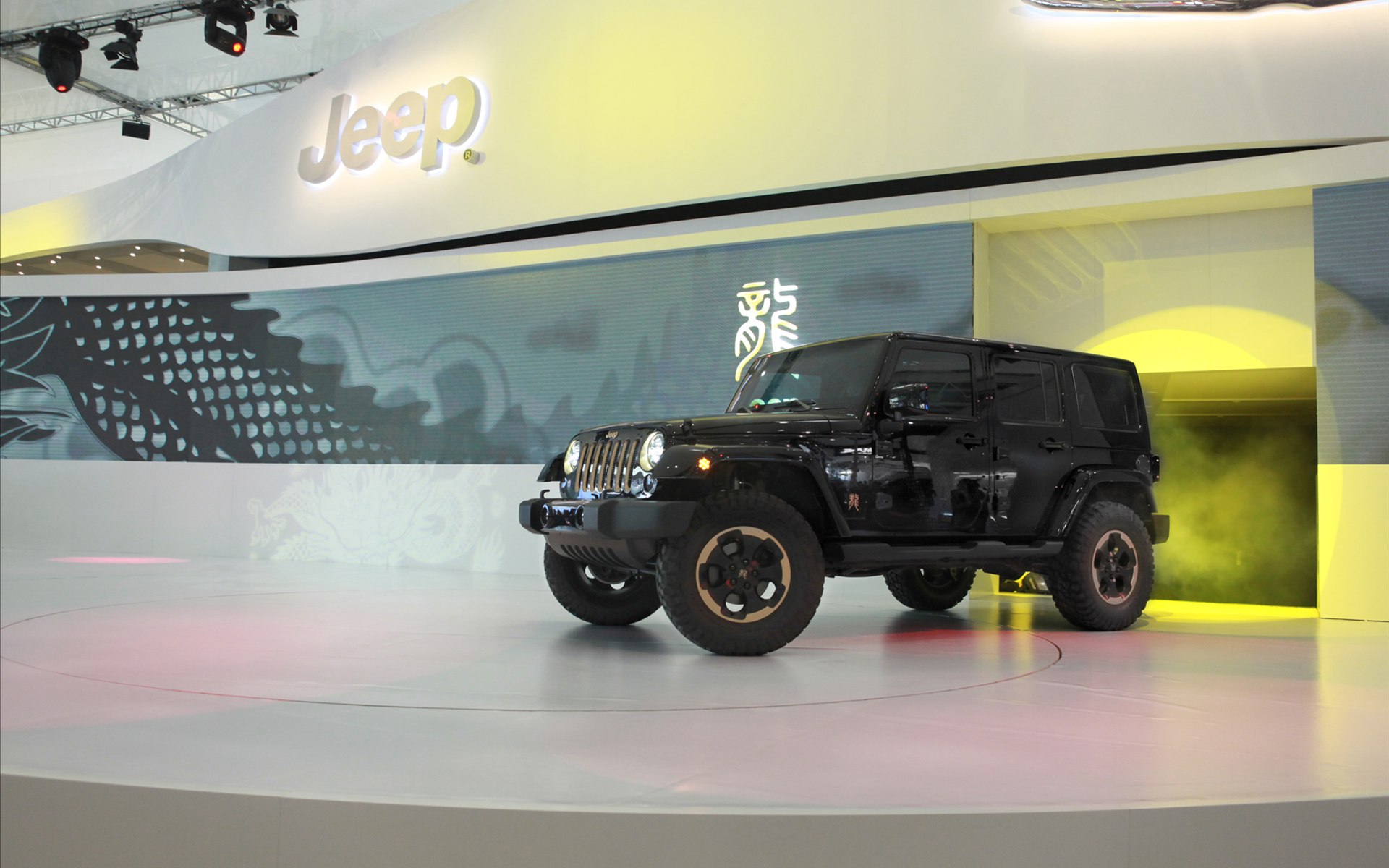 Jeep Wrangler Dragon Edition 2014()(ֽ17)