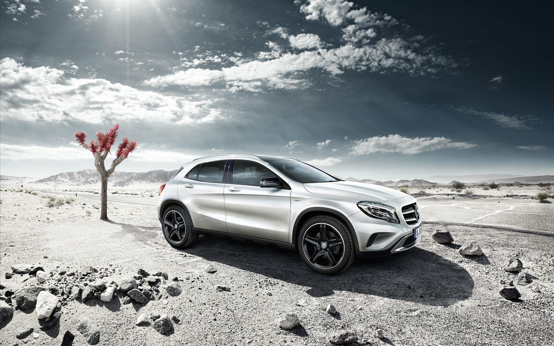 Mercedes-Benz ÷˹-ۣ GLA Edition 1 2014(ֽ1)
