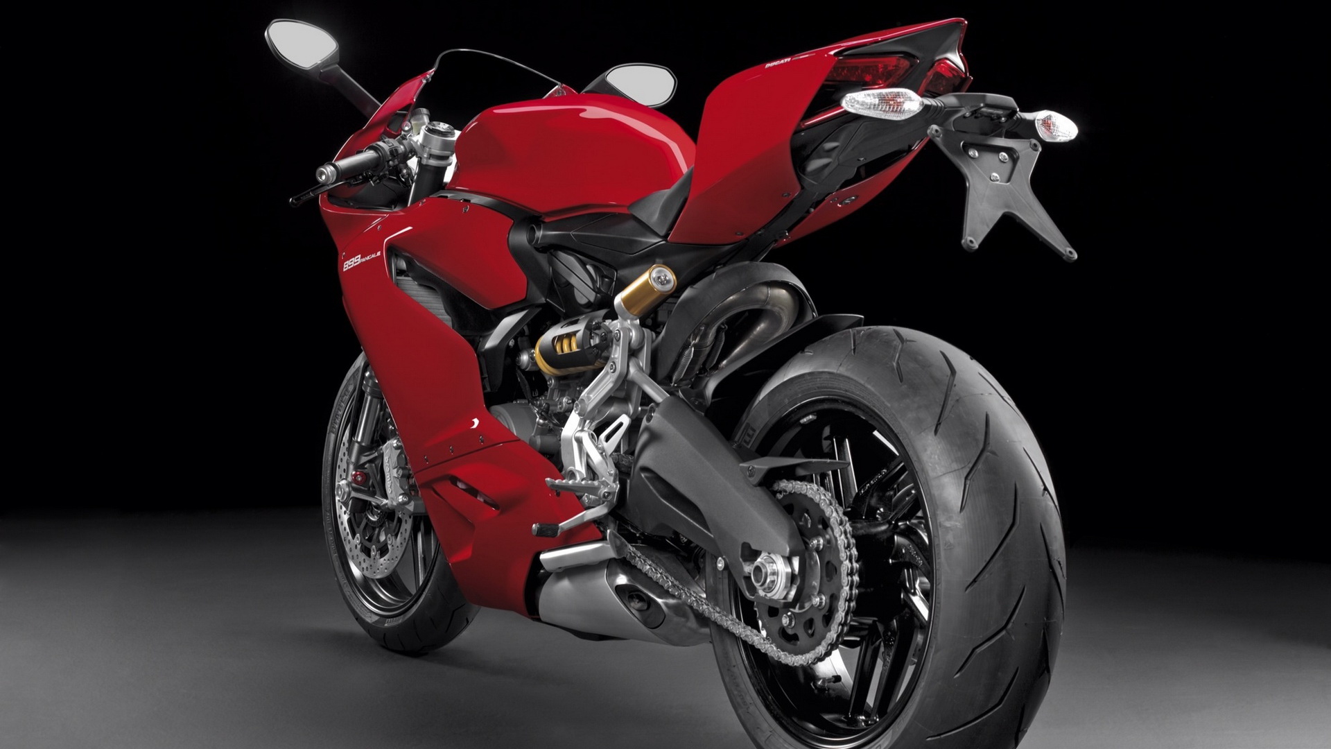 2014 ſ Ducati 899 Panigale Breaks Cover(ֽ10)