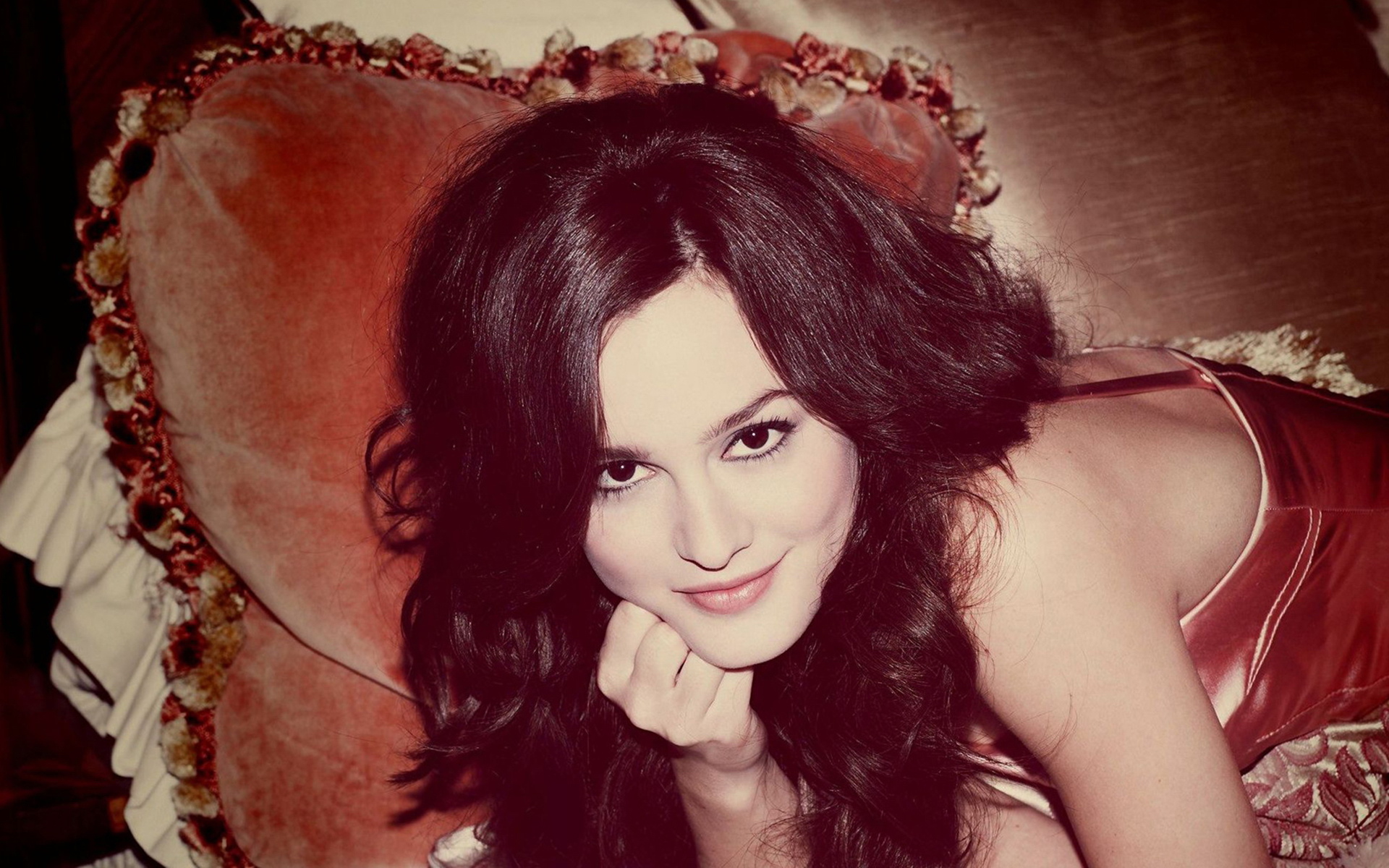 ١÷˹ Leighton Meester(ֽ13)