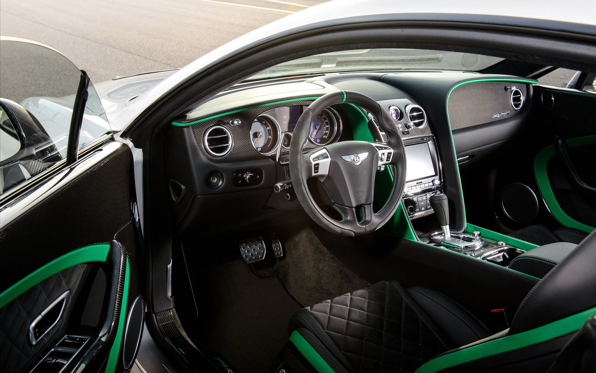 Bentley Continental GT3-R 2015ܳ(ֽ9)