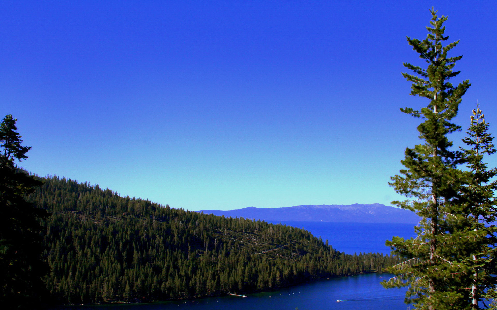 ̫ƺ Lake Tahoe(ֽ27)