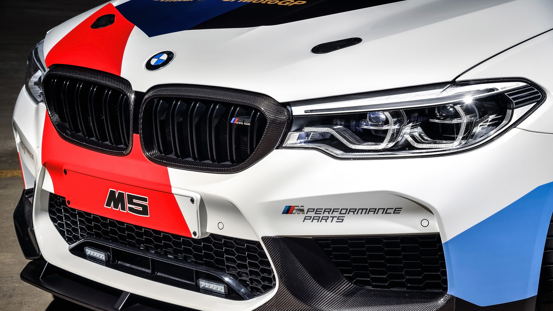 2018 BMW M5 MotoGP Safety Car(壁纸8)