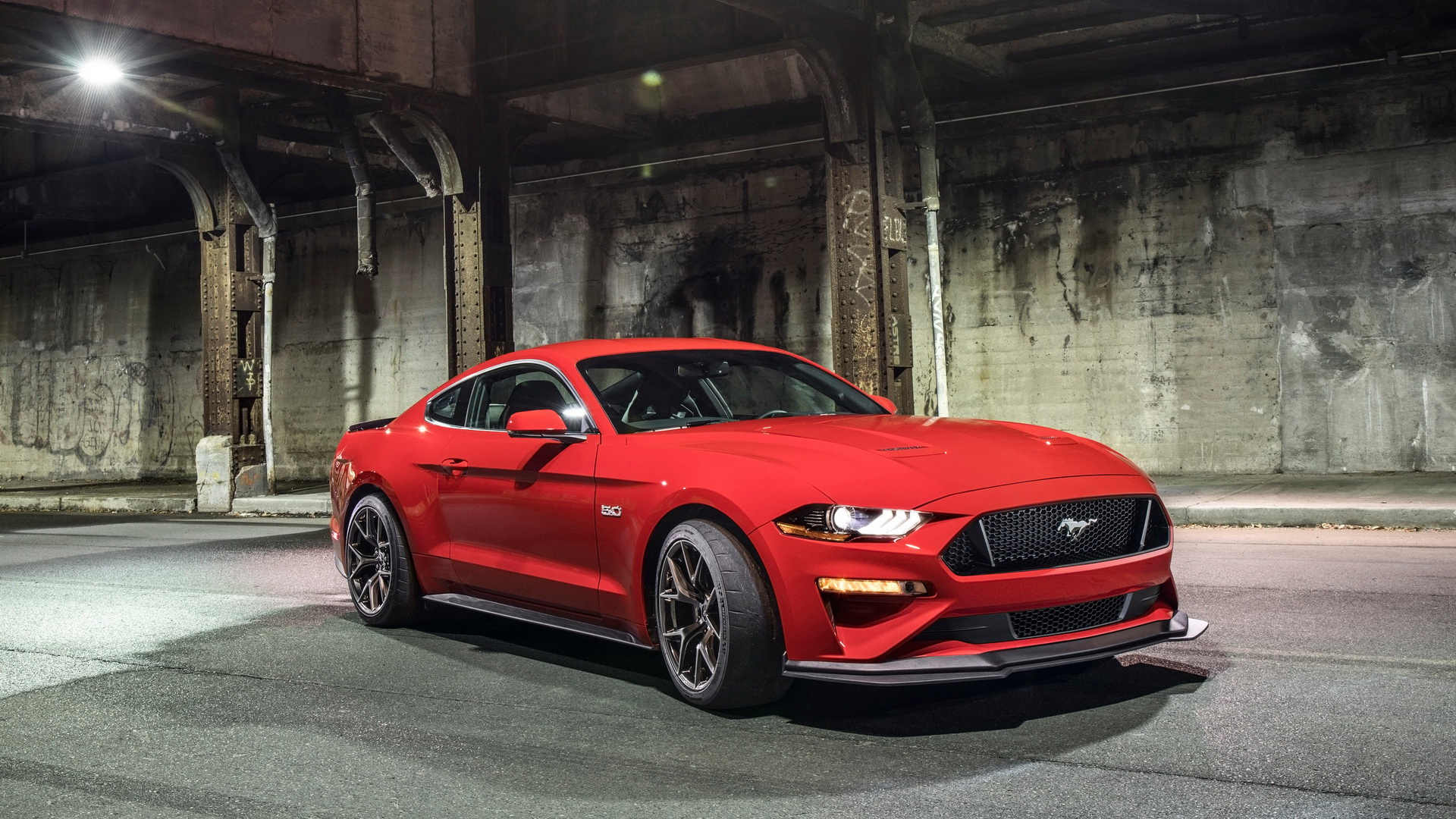 Ford Mustang 5.0 GT ҰR(ֽ16)