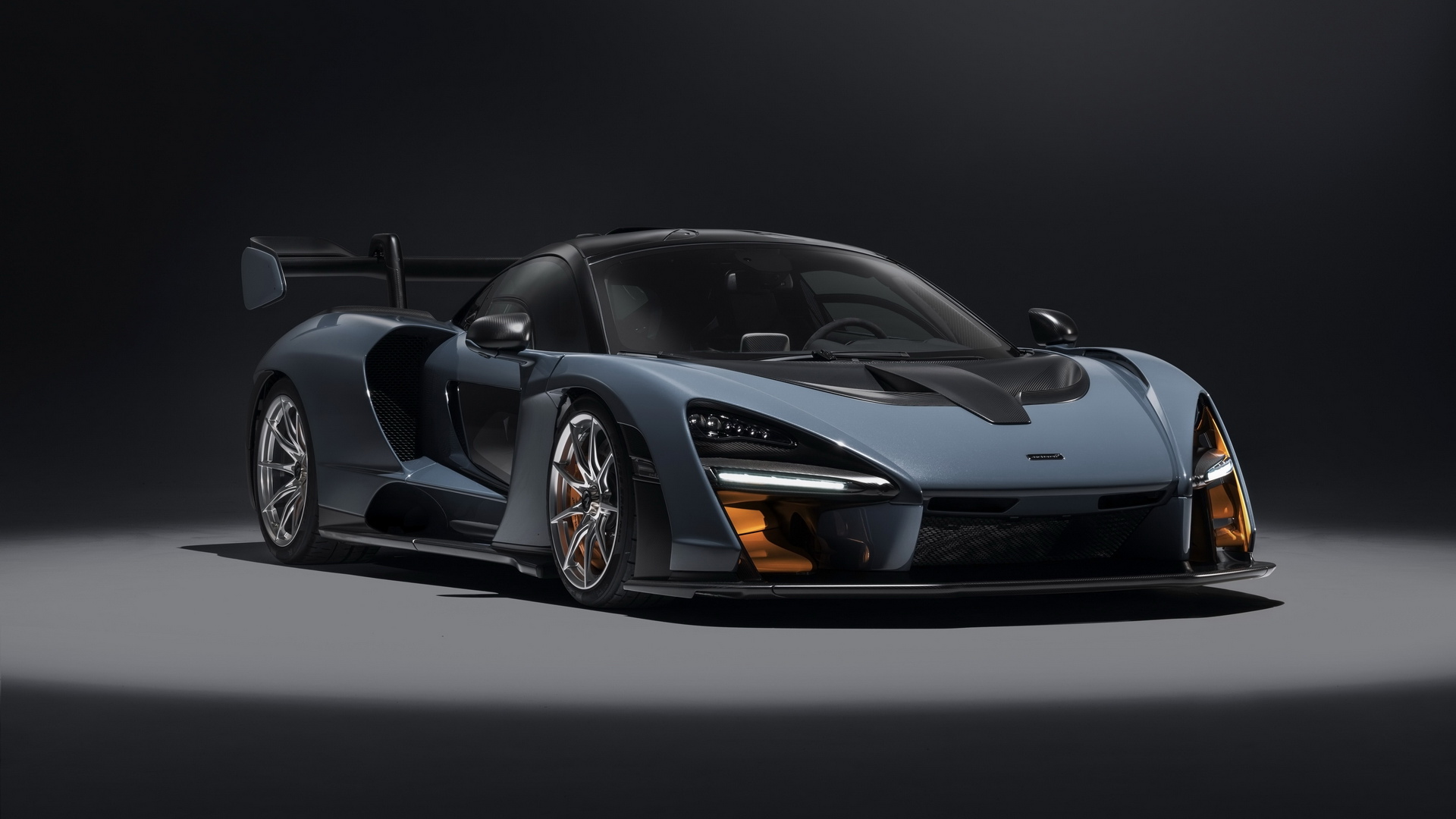 2018 McLaren Senna Carbon Theme and Victory Grey(ֽ30)