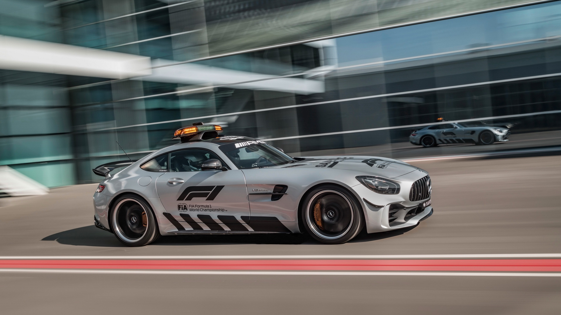 2018 Mercedes-AMG GT R FIA F1 Safety CarF1ȫ(ֽ20)