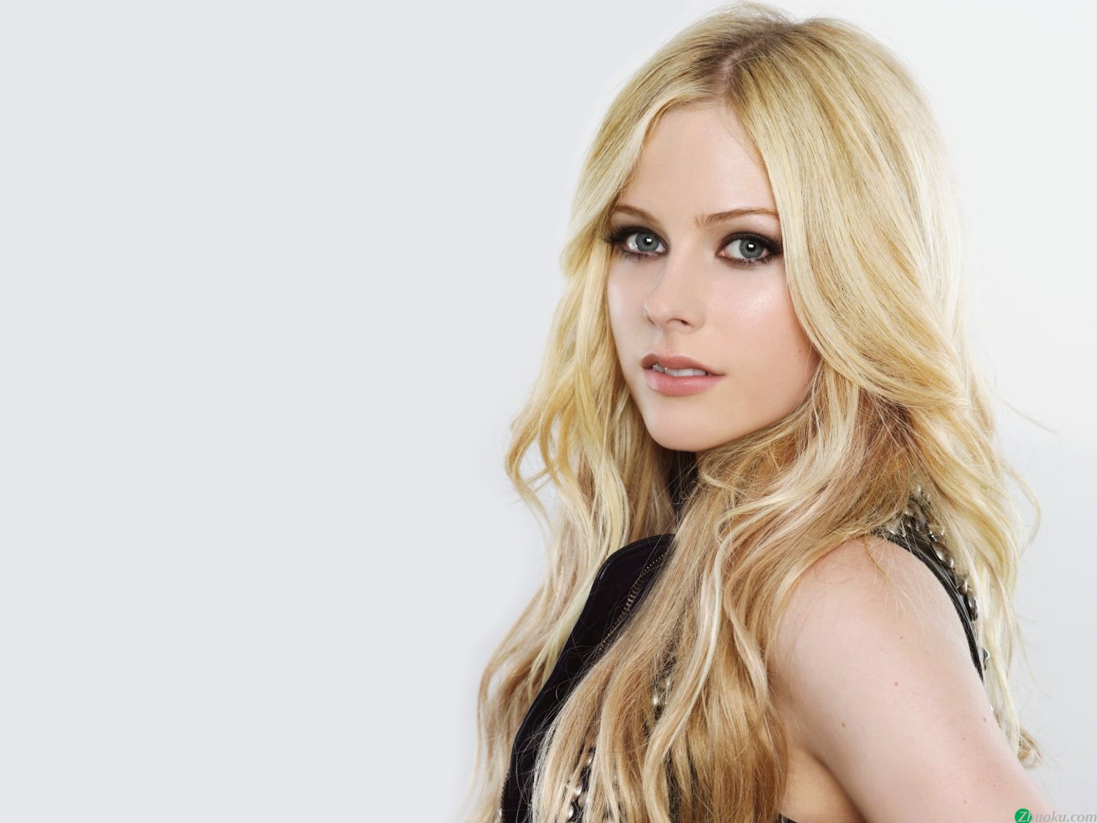 ޱ Avril Lavigne(ֽ1)
