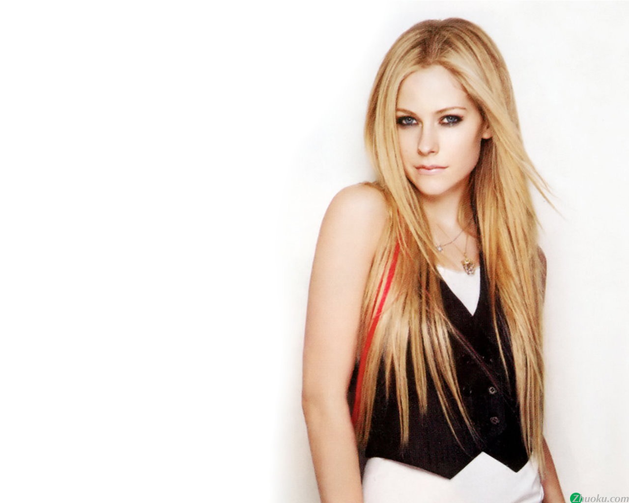 ޱ Avril Lavigne(ֽ18)