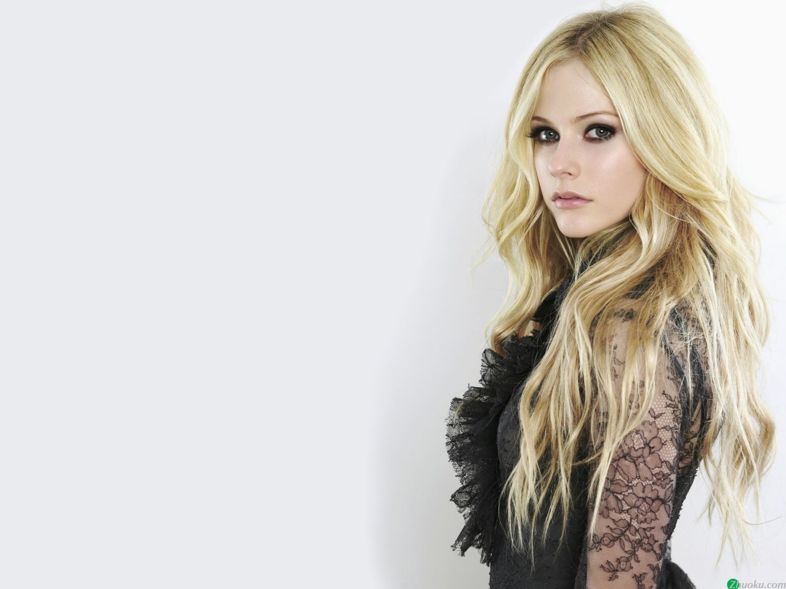 ޱ Avril Lavigne(ֽ21)