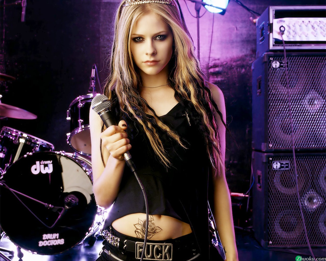 ޱ Avril Lavigne(ֽ26)