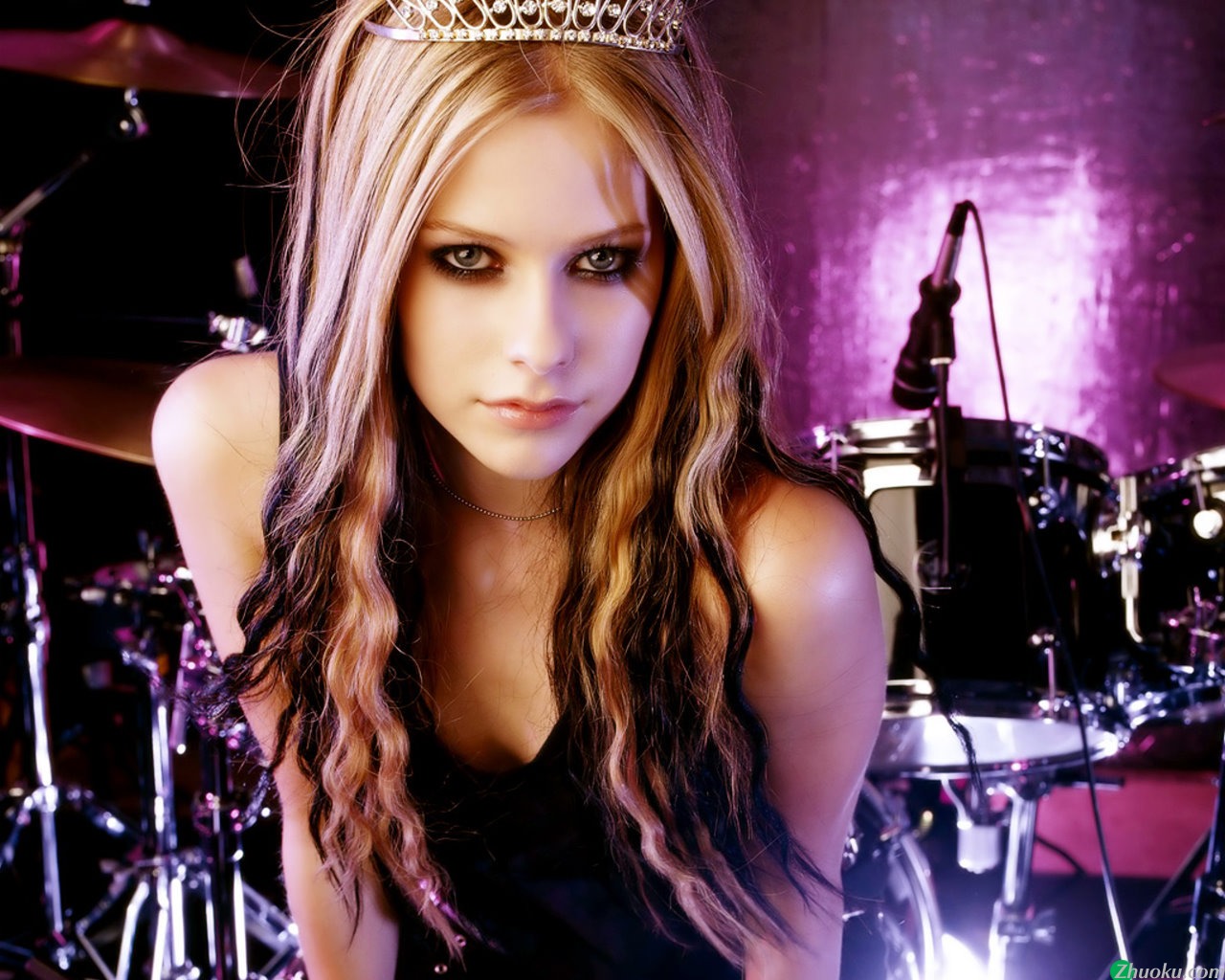 ޱ Avril Lavigne(ֽ27)