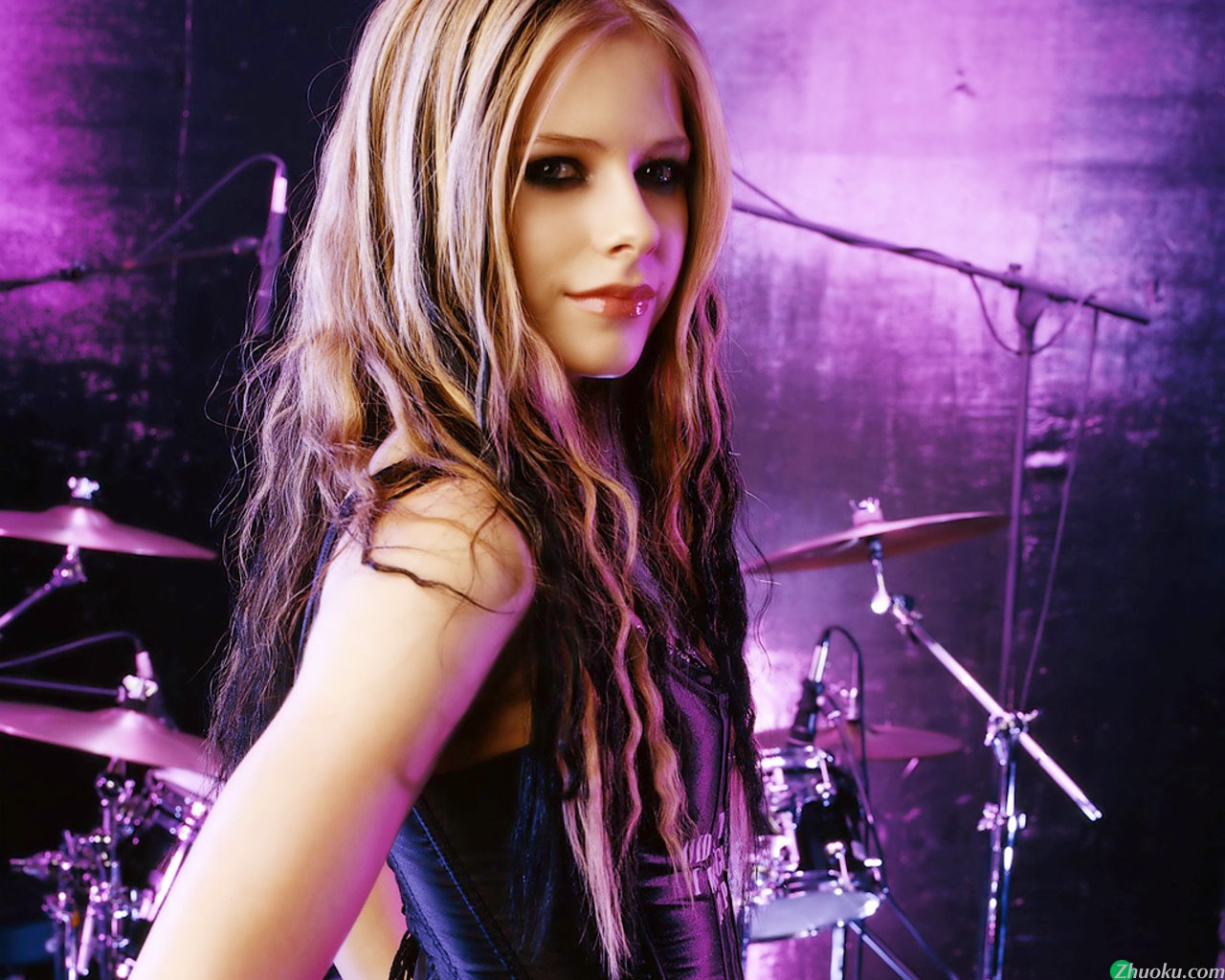 ޱ Avril Lavigne(ֽ29)