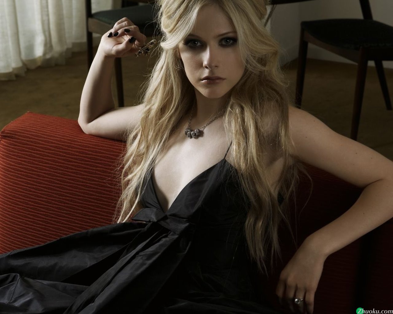 ޱ Avril Lavigne(ֽ60)