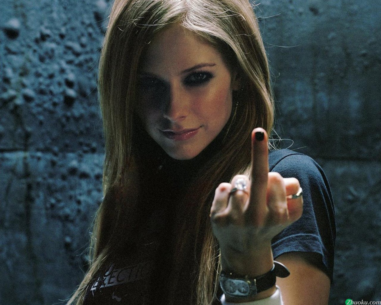 ޱ Avril Lavigne(ֽ68)