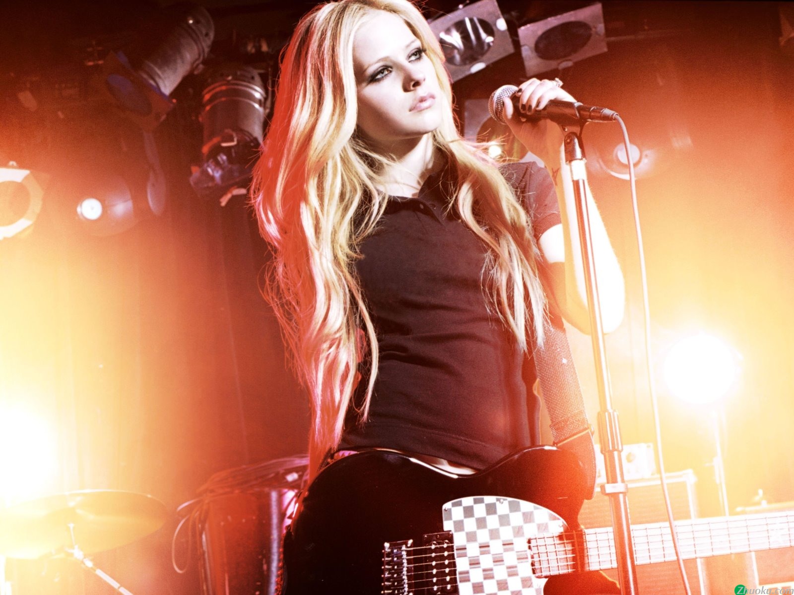 ޱ Avril Lavigne(ֽ102)