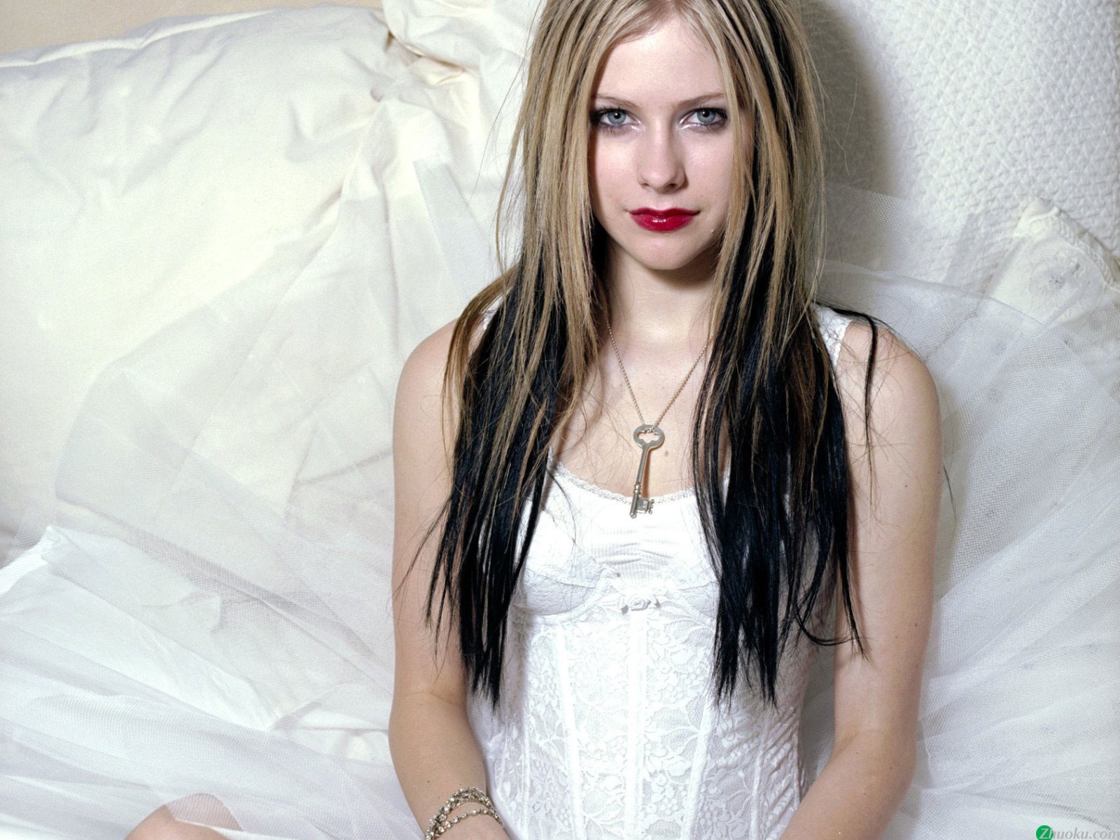 ޱ Avril Lavigne(ֽ107)