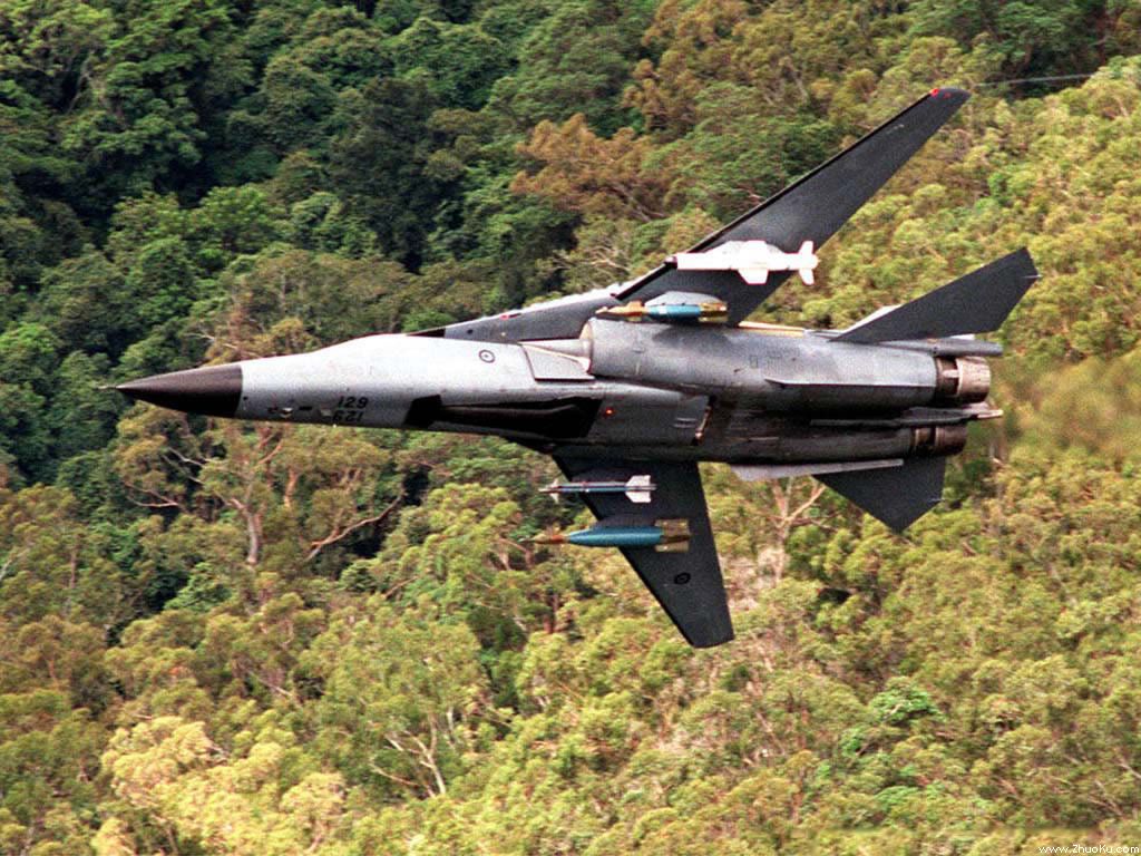 F-111սը(ֽ23)